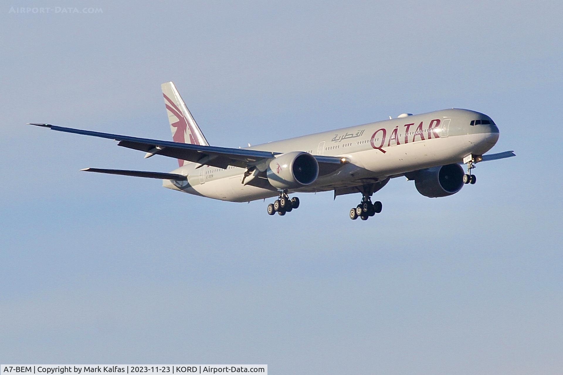 A7-BEM, 2017 Boeing 777-300/ER C/N 64088, QATAR B77W A7-BEM QTR725 OTHH-KORD, RWY 10C APP KORD