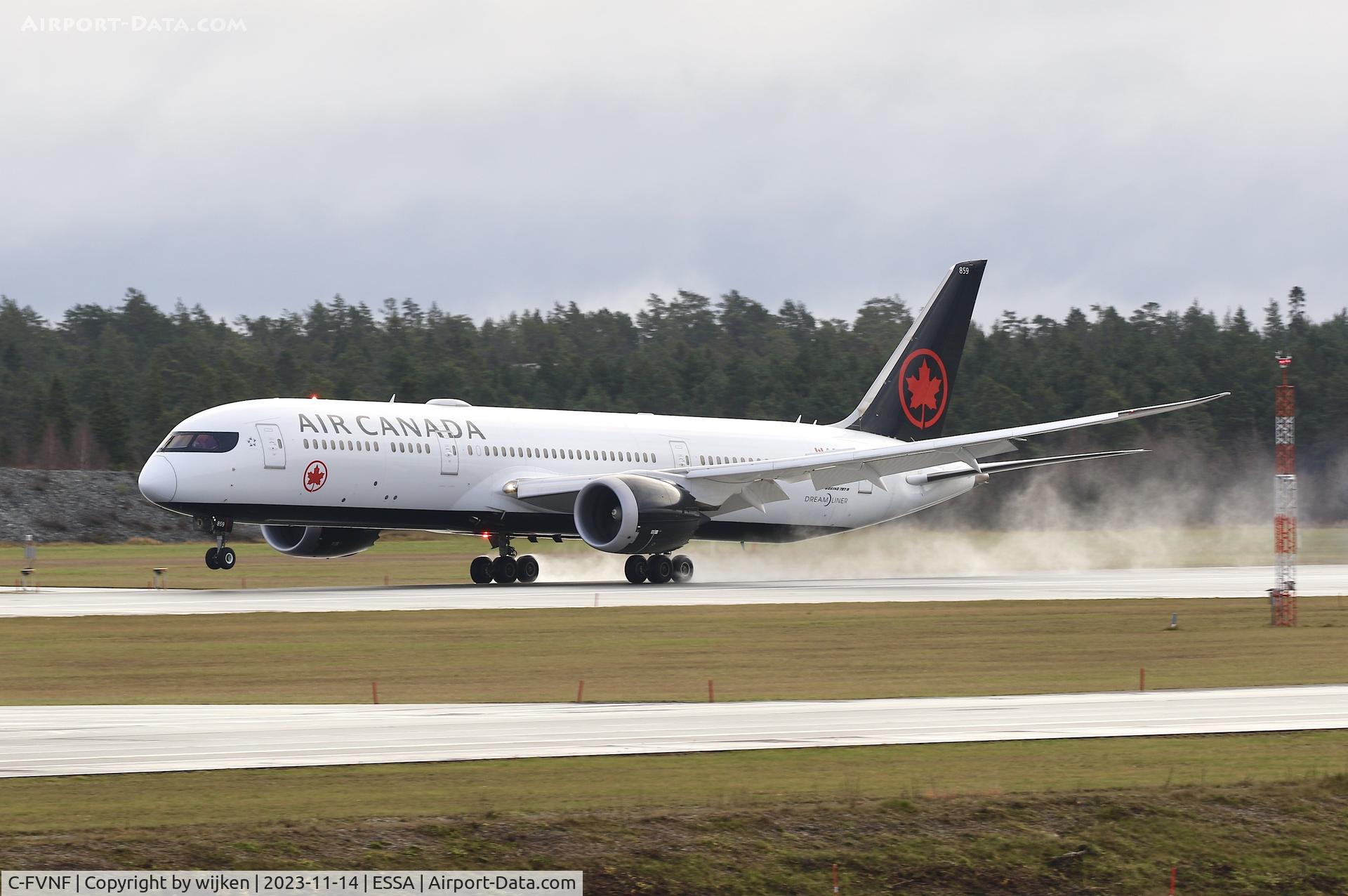 C-FVNF, 2019 Boeing 787-9 Dreamliner Dreamliner C/N 38362, RWY 01R