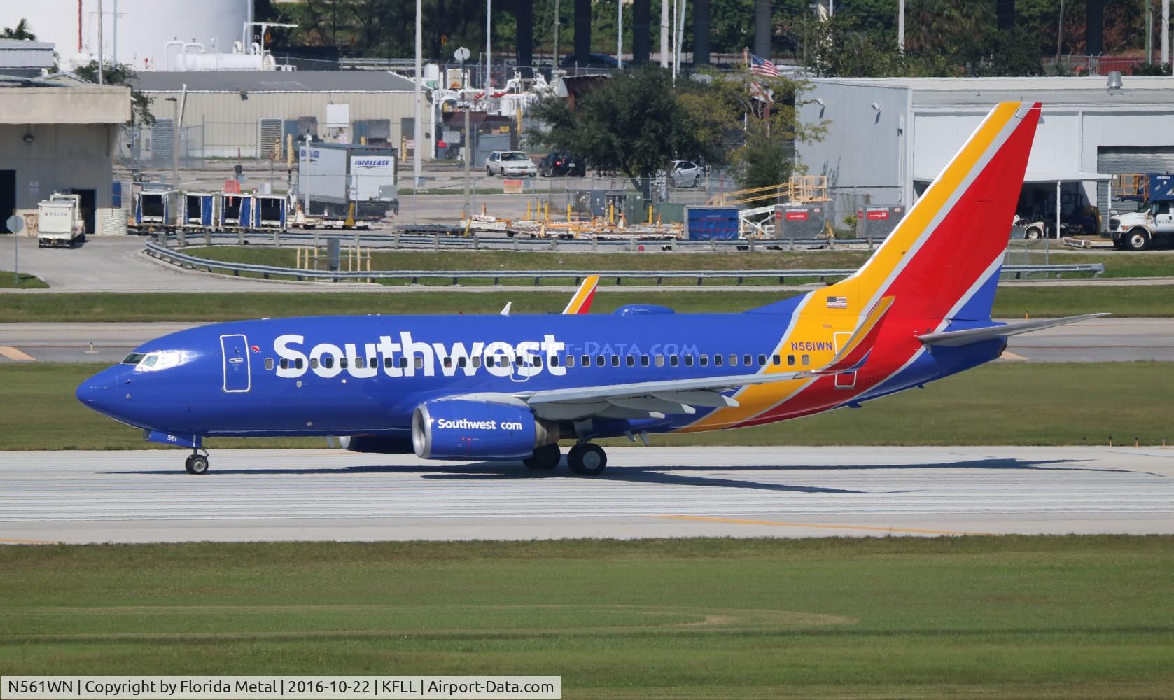 N561WN, 2003 Boeing 737-73V C/N 32417, SWA 737 nc zx