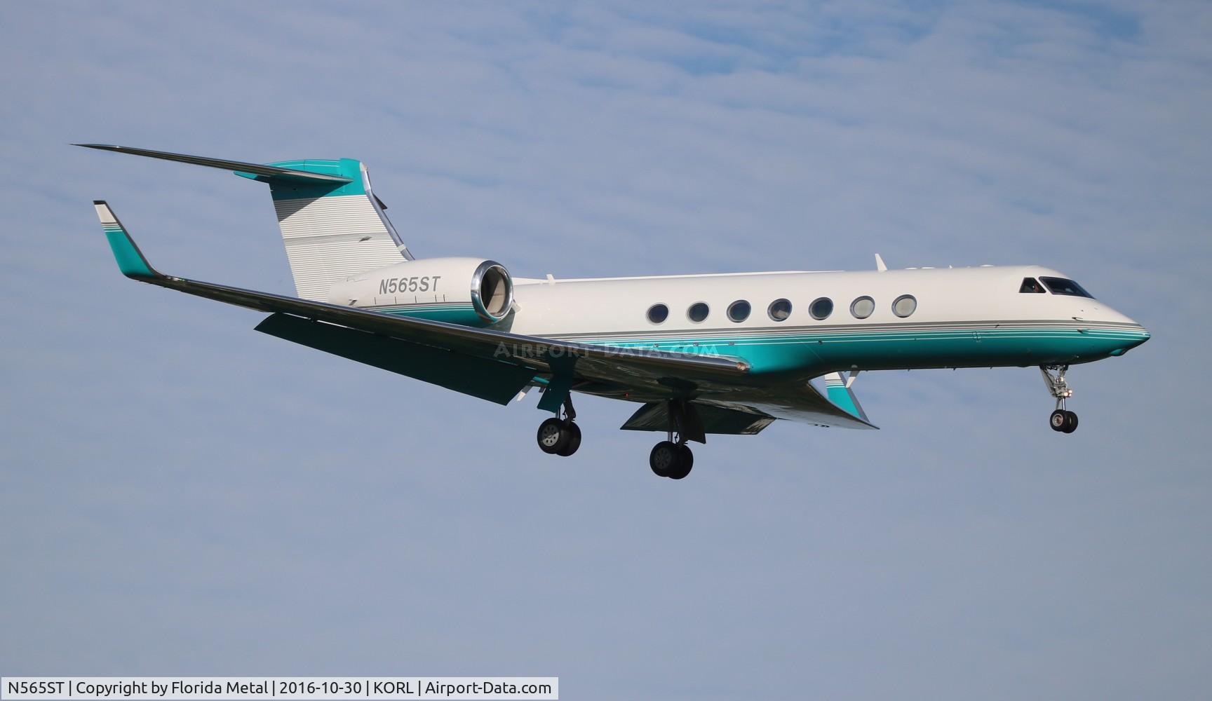 N565ST, 2004 Gulfstream Aerospace GV-SP (G550) C/N 5015, G550 zx