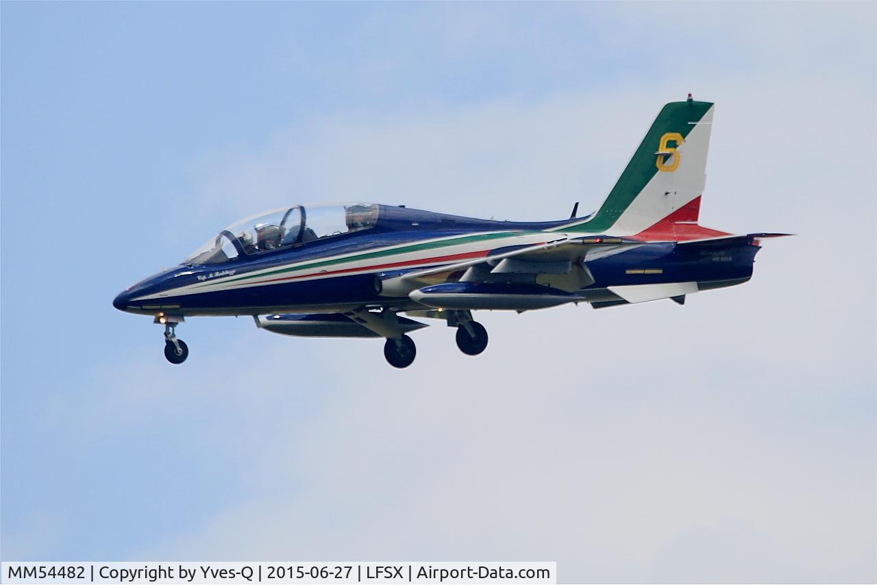 MM54482, Aermacchi MB-339PAN C/N 6677/072/AD011, Aermacchi MB-339PAN, Number 6 of Frecce Tricolori Aerobatic Team 2015, on final rwy 29, Luxeuil-Saint Sauveur Air Base 116 (LFSX)