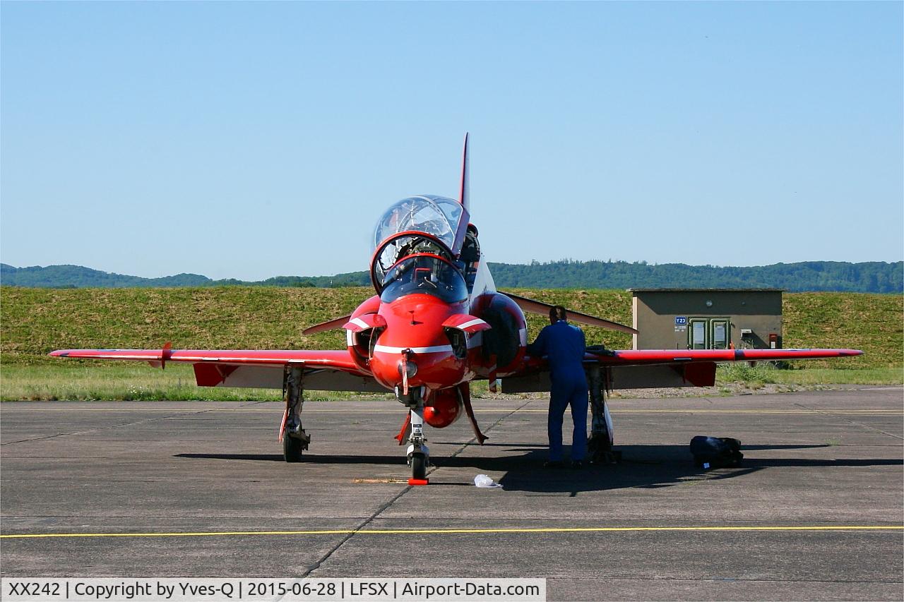 XX242, 1978 Hawker Siddeley Hawk T.1 C/N 078/312078, Red Arrows Hawker Siddeley Hawk T.1A, Flight line, Luxeuil-Saint Sauveur Air Base 116 (LFSX)