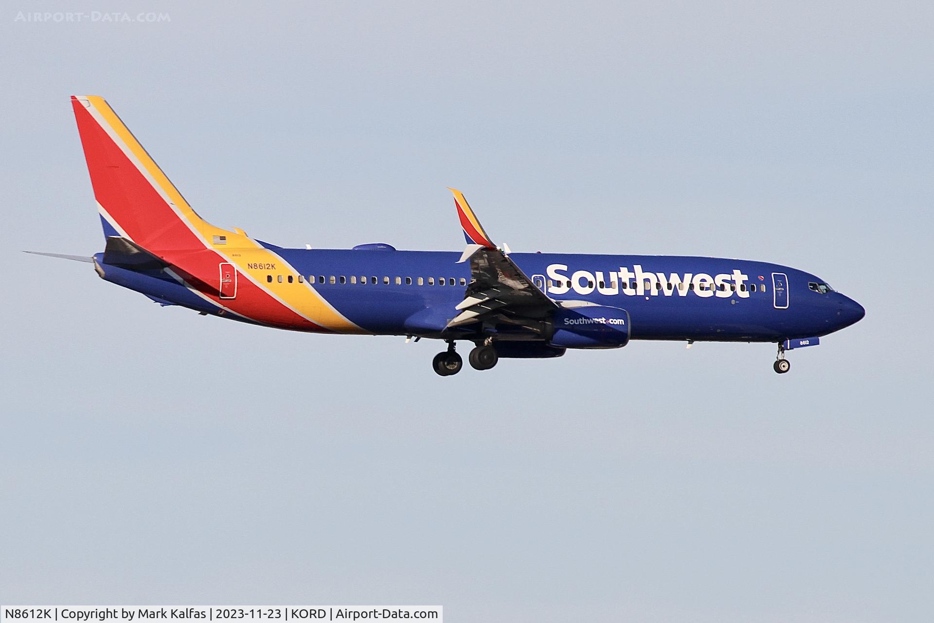 N8612K, 2013 Boeing 737-8H4 C/N 36973, SOUTHWEST B738 N8612K SWA1039 KDEN-KORD, ON APPROACH RWY 10C KORD