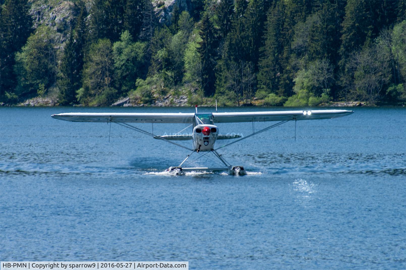 HB-PMN, 1990 Piper PA-18-150 Super Cub C/N 18-09053, Head-on at the seaplane meeting  at L'Abbaye/Lac de Joux