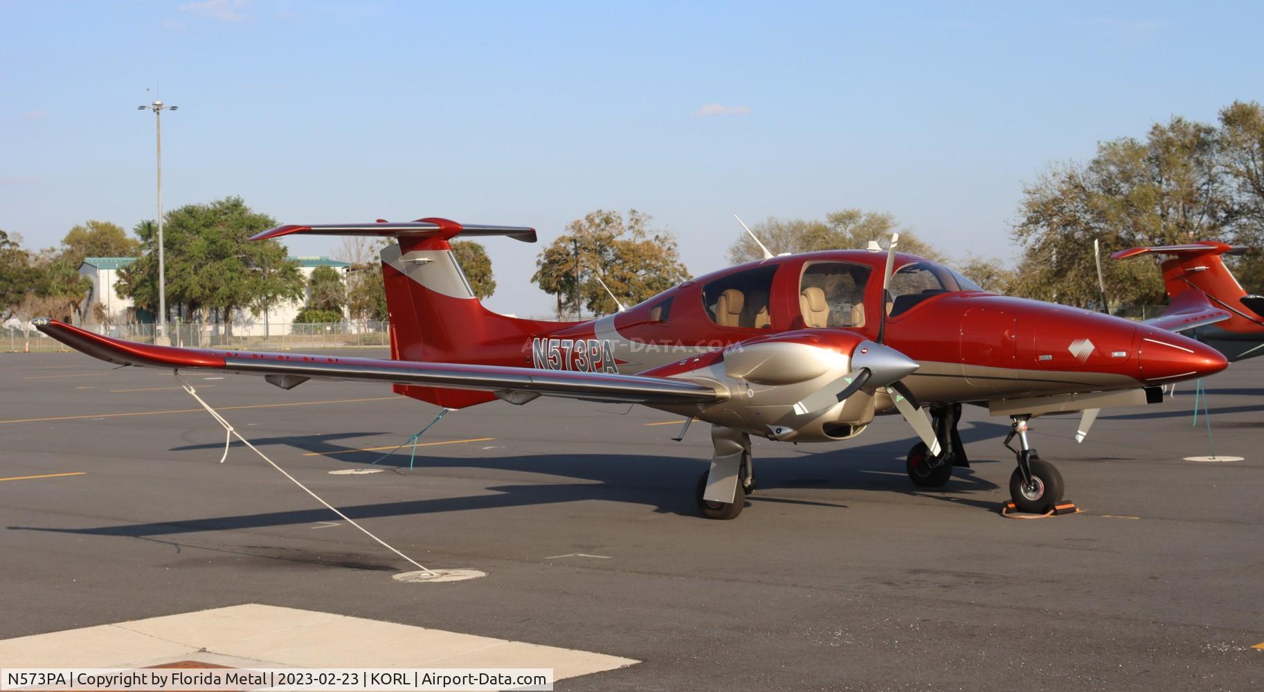 N573PA, 2019 Diamond DA 62 C/N 62.C018, DA 62 zx