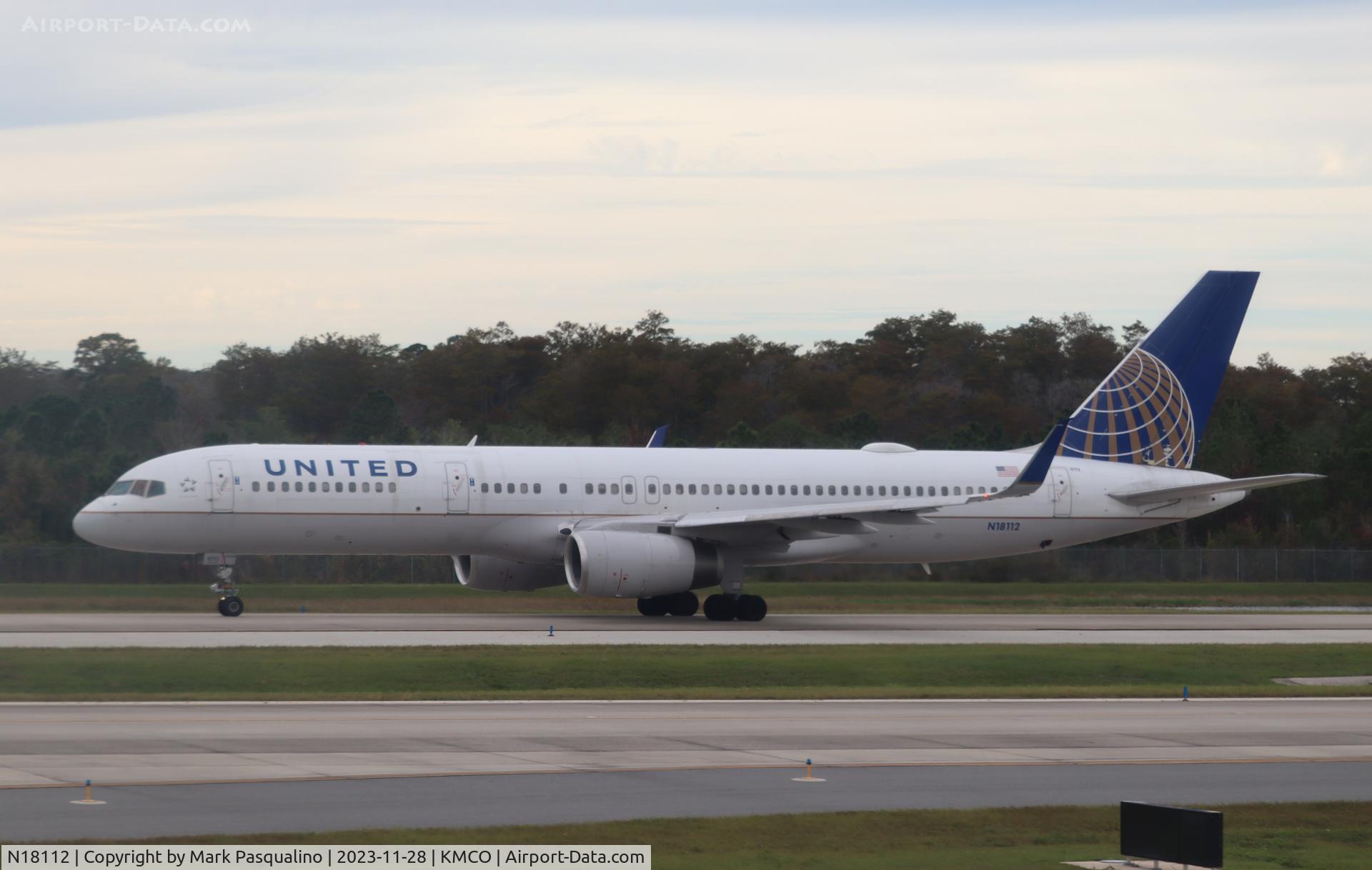 N18112, 1995 Boeing 757-224 C/N 27302, Boeing 757-224