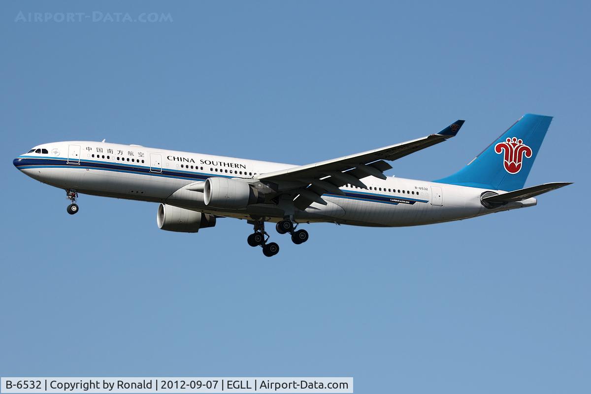 B-6532, 2011 Airbus A330-223 C/N 1244, at lhr