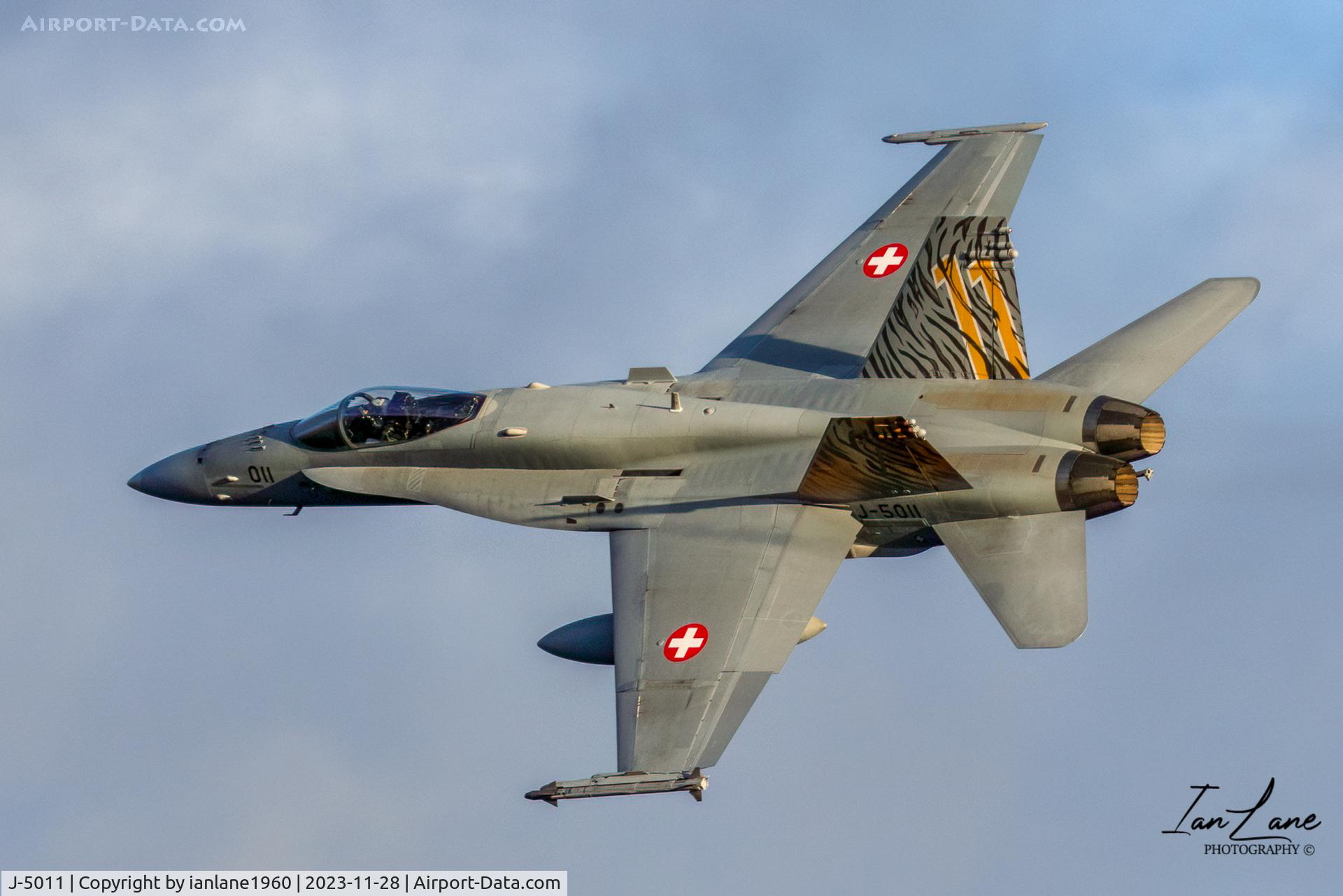 J-5011, McDonnell Douglas F/A-18C Hornet C/N 1351, Fliegersaffel 11 low level in Cumbria