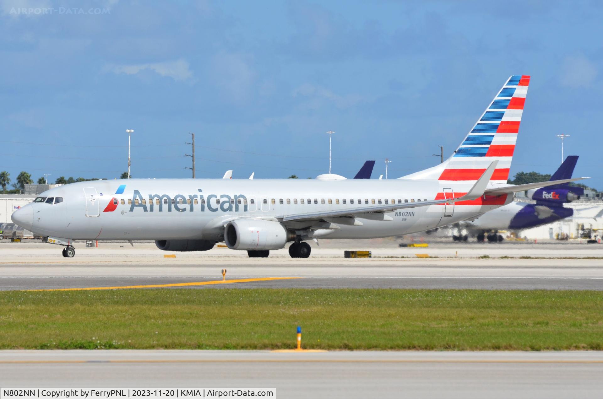 N802NN, 2009 Boeing 737-823 C/N 31073, American B738
