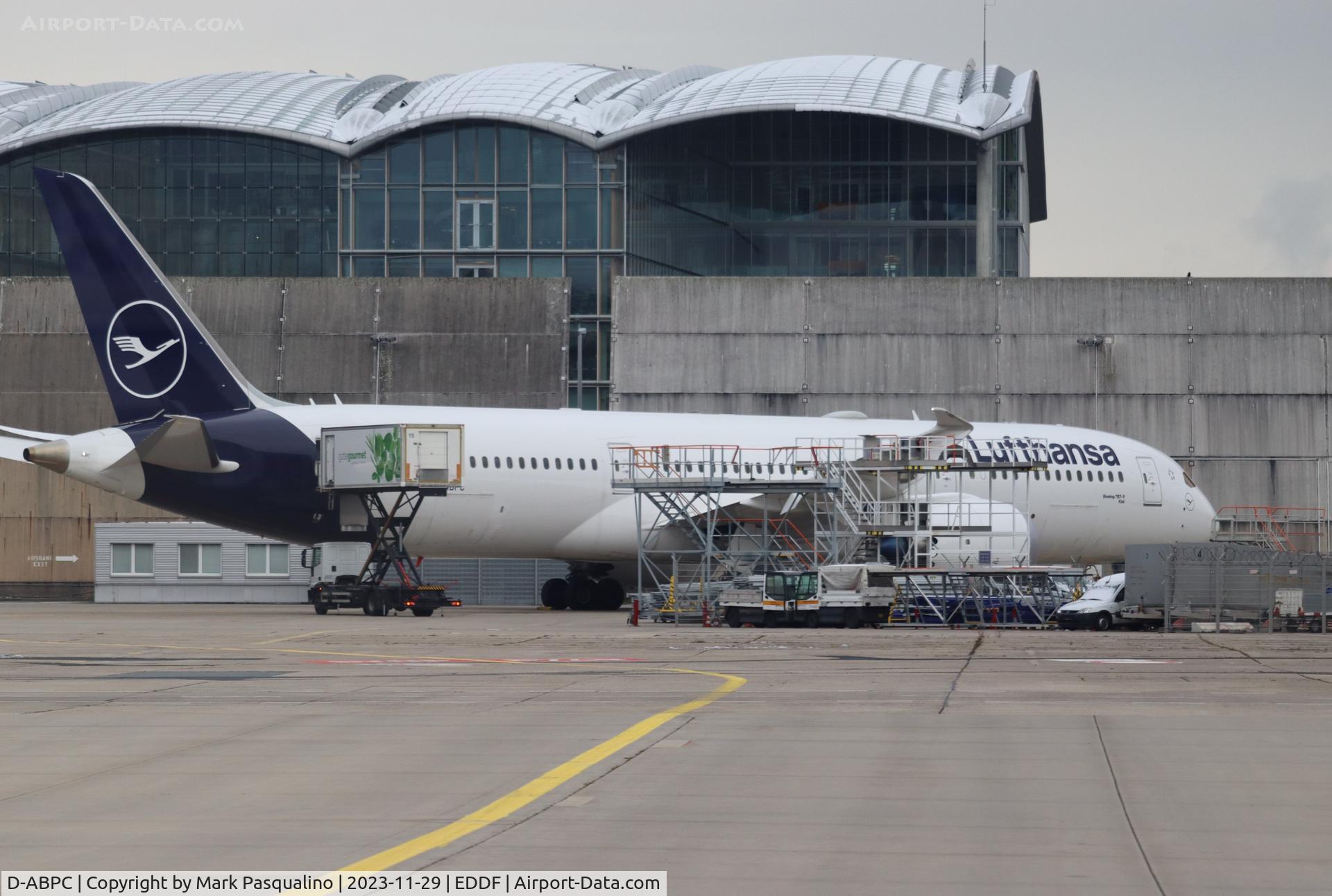 D-ABPC, 2019 Boeing 787-9 Dreamliner C/N 62733, Boeing 787-9
