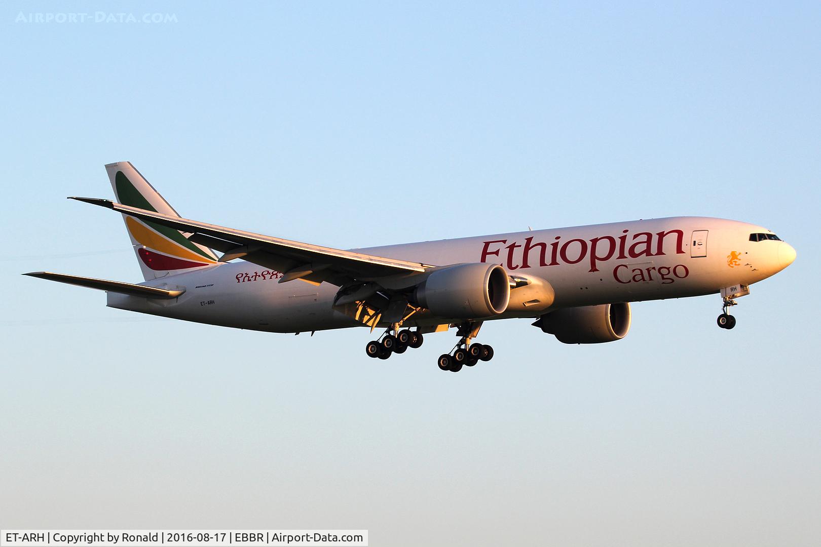 ET-ARH, 2014 Boeing 777-F60 C/N 42030, at bru
