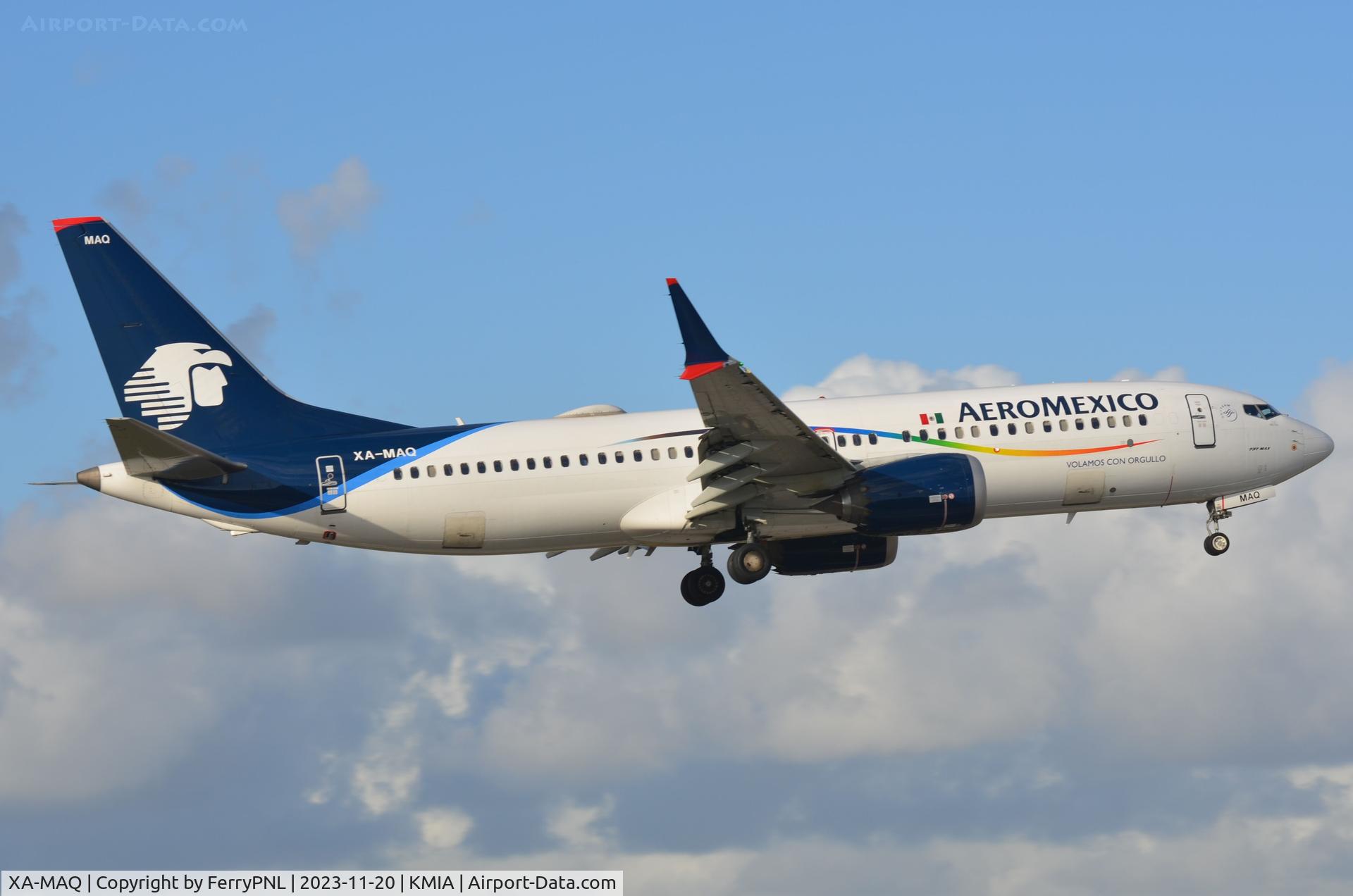 XA-MAQ, 2018 Boeing 737-8 MAX C/N 43710, Aeromexico B738M landing