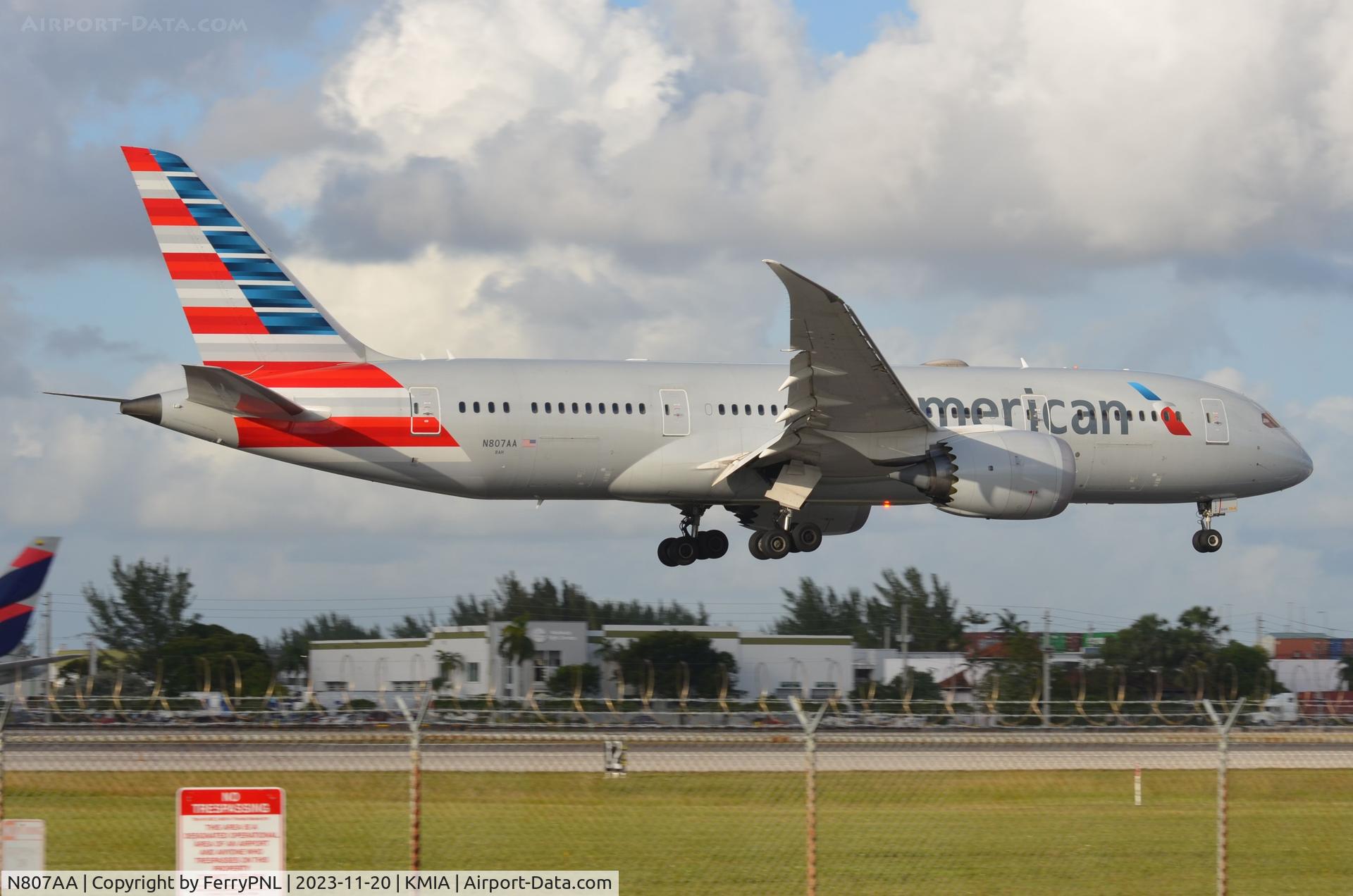 N807AA, 2015 Boeing 787-8 Dreamliner C/N 40625, Arrival of AA B788