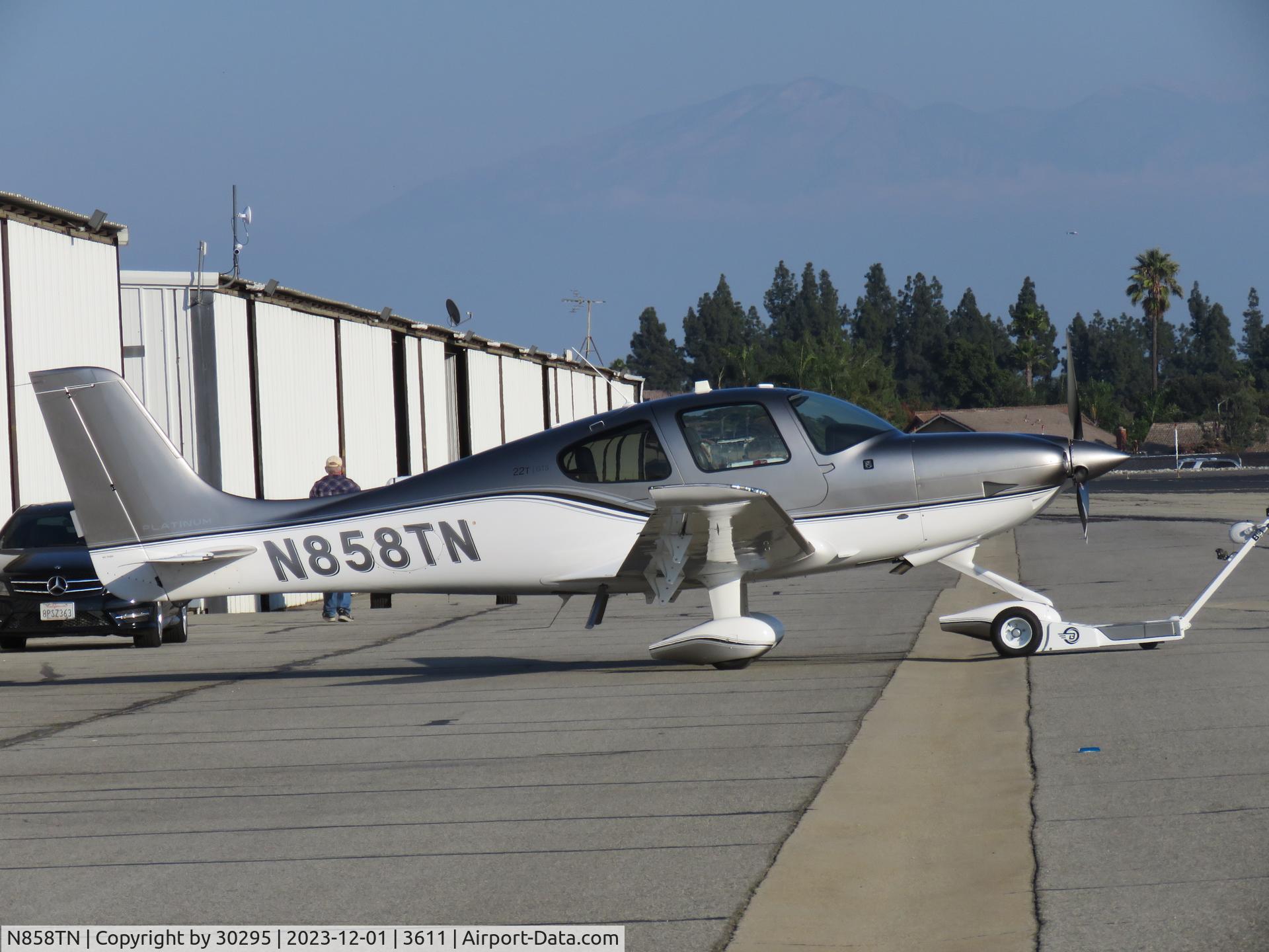 N858TN, 2019 Cirrus SR22T C/N 1858, Waiting to be put in the hanger