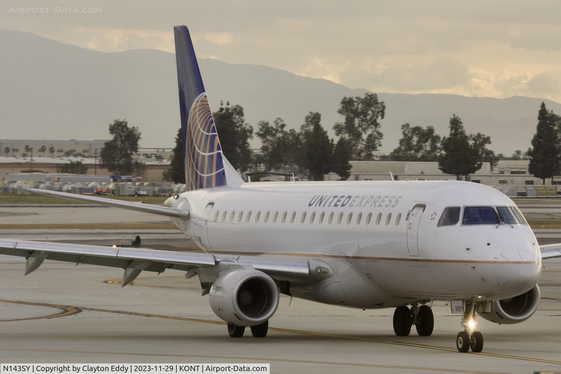 N143SY, 2015 Embraer 175LR (ERJ-170-200LR) C/N 17000476, KONT 2023.