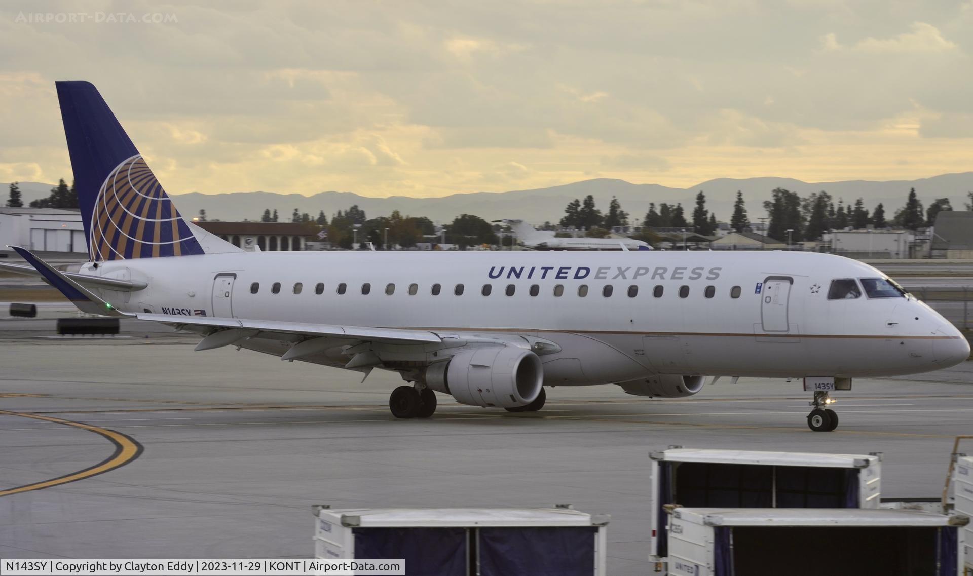 N143SY, 2015 Embraer 175LR (ERJ-170-200LR) C/N 17000476, KONT 2023.