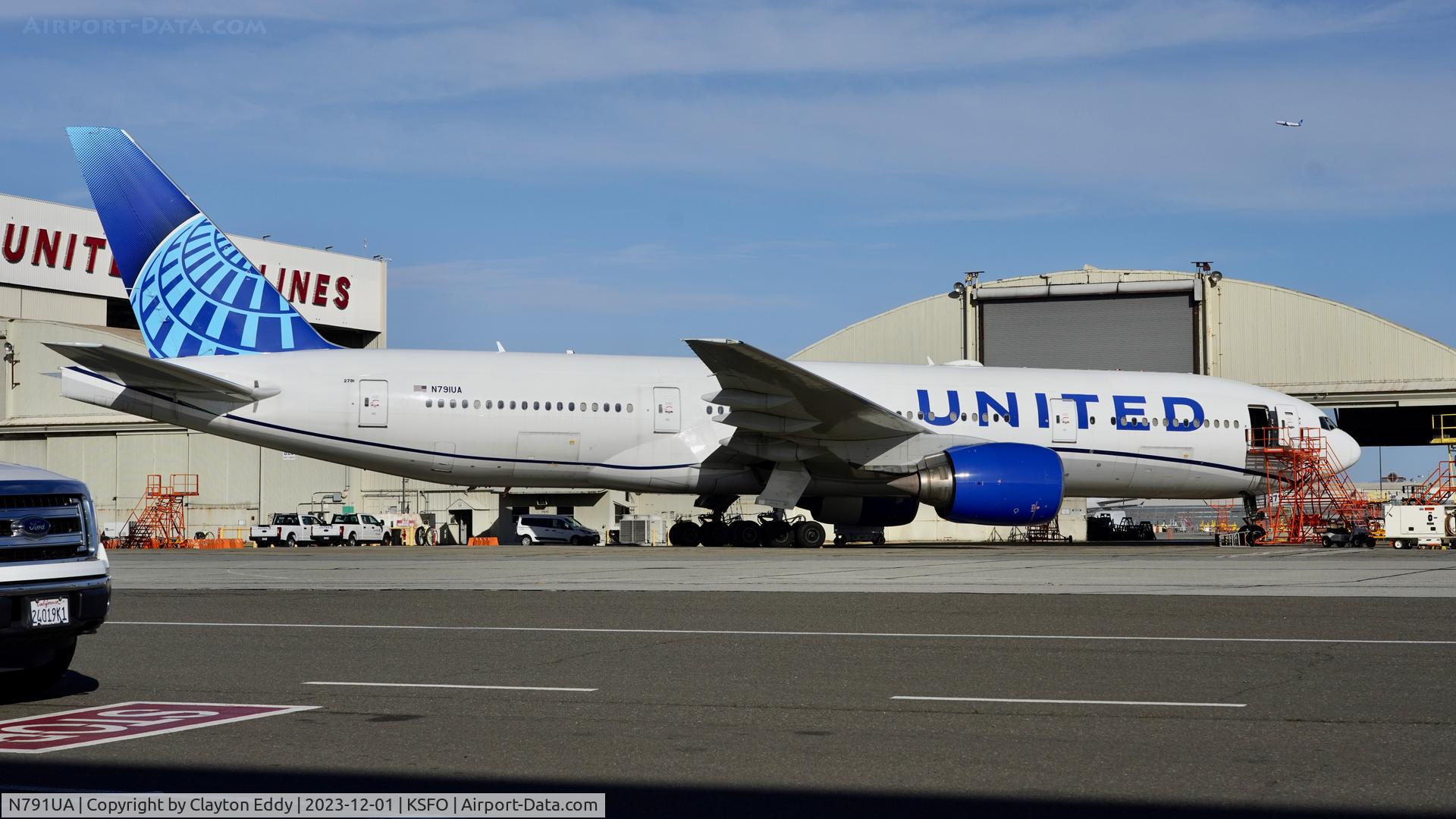 N791UA, 1997 Boeing 777-222 C/N 26933, SFO 2023.
