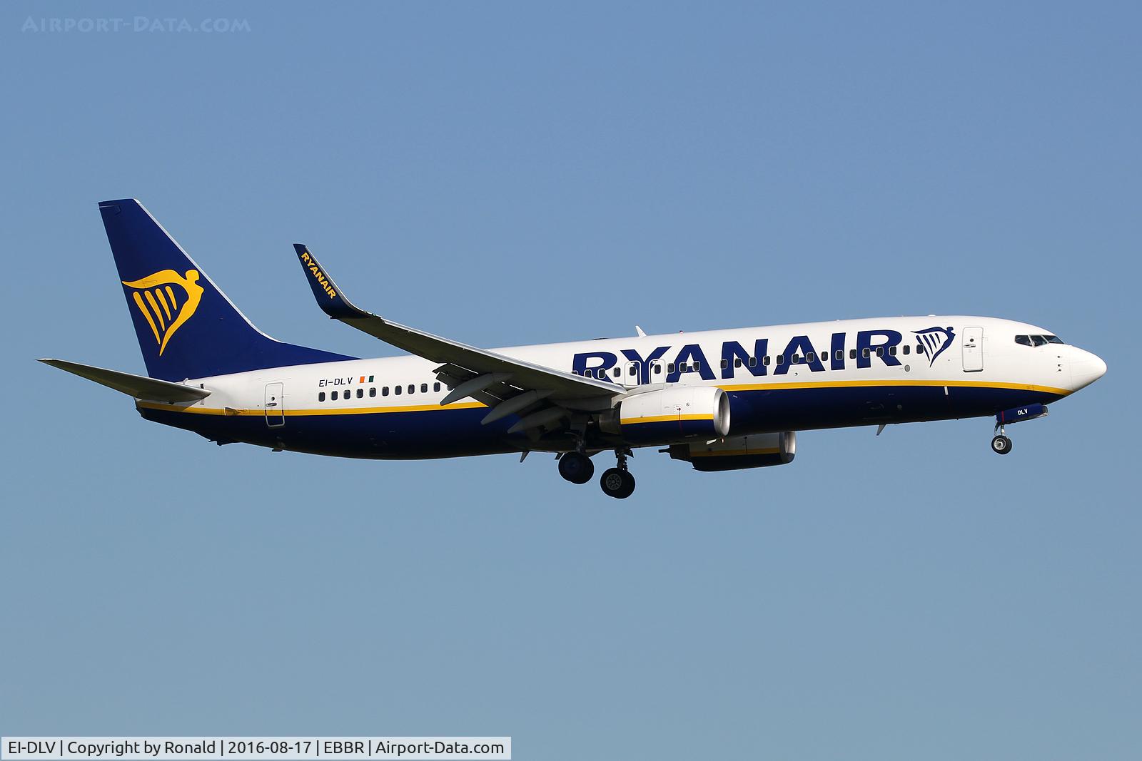 EI-DLV, 2006 Boeing 737-8AS C/N 33598, at bru