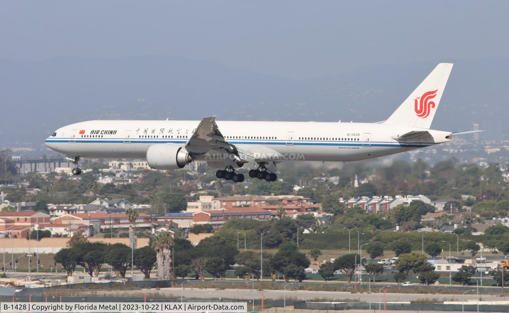 B-1428, 2017 Boeing 777-39LER C/N 63355, CCA 773 zx PEK-LAX