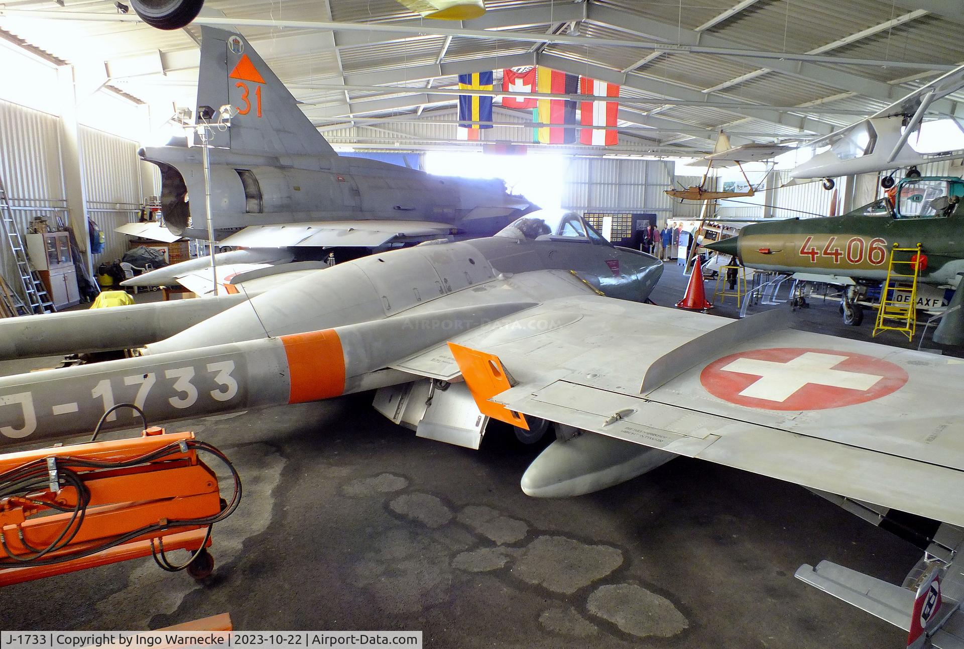 J-1733, De Havilland (F+W Emmen) DH-112 Venom FB.54 C/N 903, De Havilland (F+W Emmen) D.H.112 Venom FB54 at the Österreichisches Luftfahrtmuseum (Austrian Aviation Museum), Graz-Thalerhof