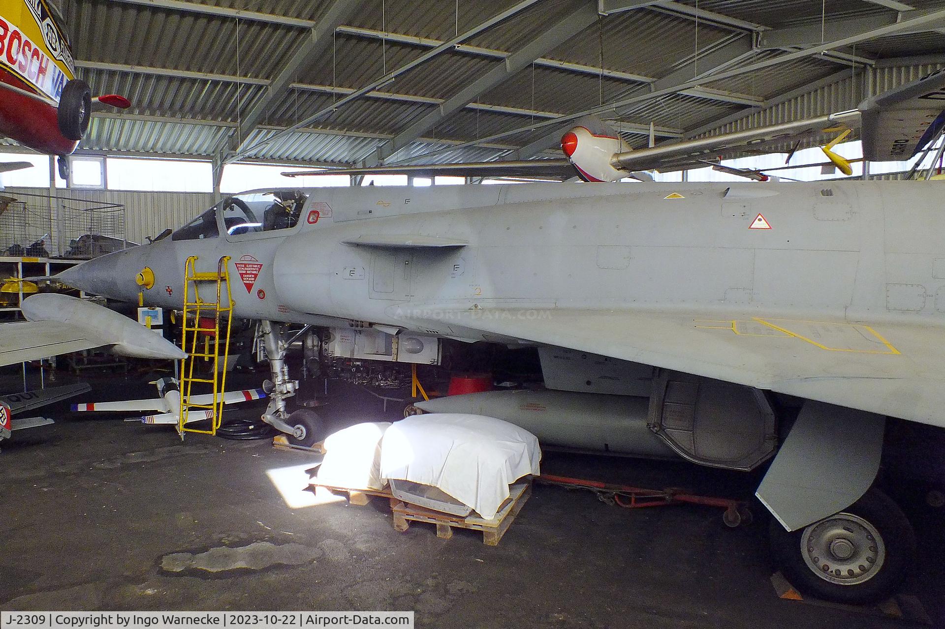 J-2309, Dassault (F+W Emmen) Mirage IIIS C/N 17-26-106/999, Dassault (F+W Emmen) Mirage III S at the Österreichisches Luftfahrtmuseum (Austrian Aviation Museum), Graz-Thalerhof
