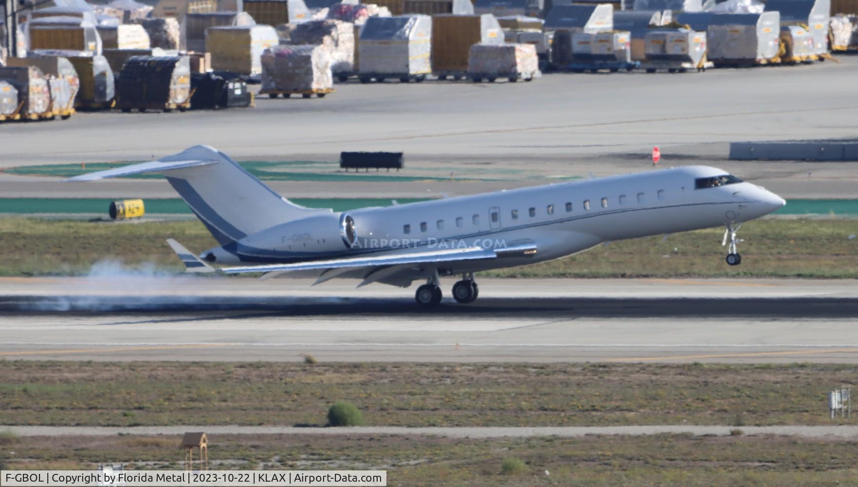 F-GBOL, Bombardier BD-700-1A10 Global 6000 C/N 9500, Global 6000 zx