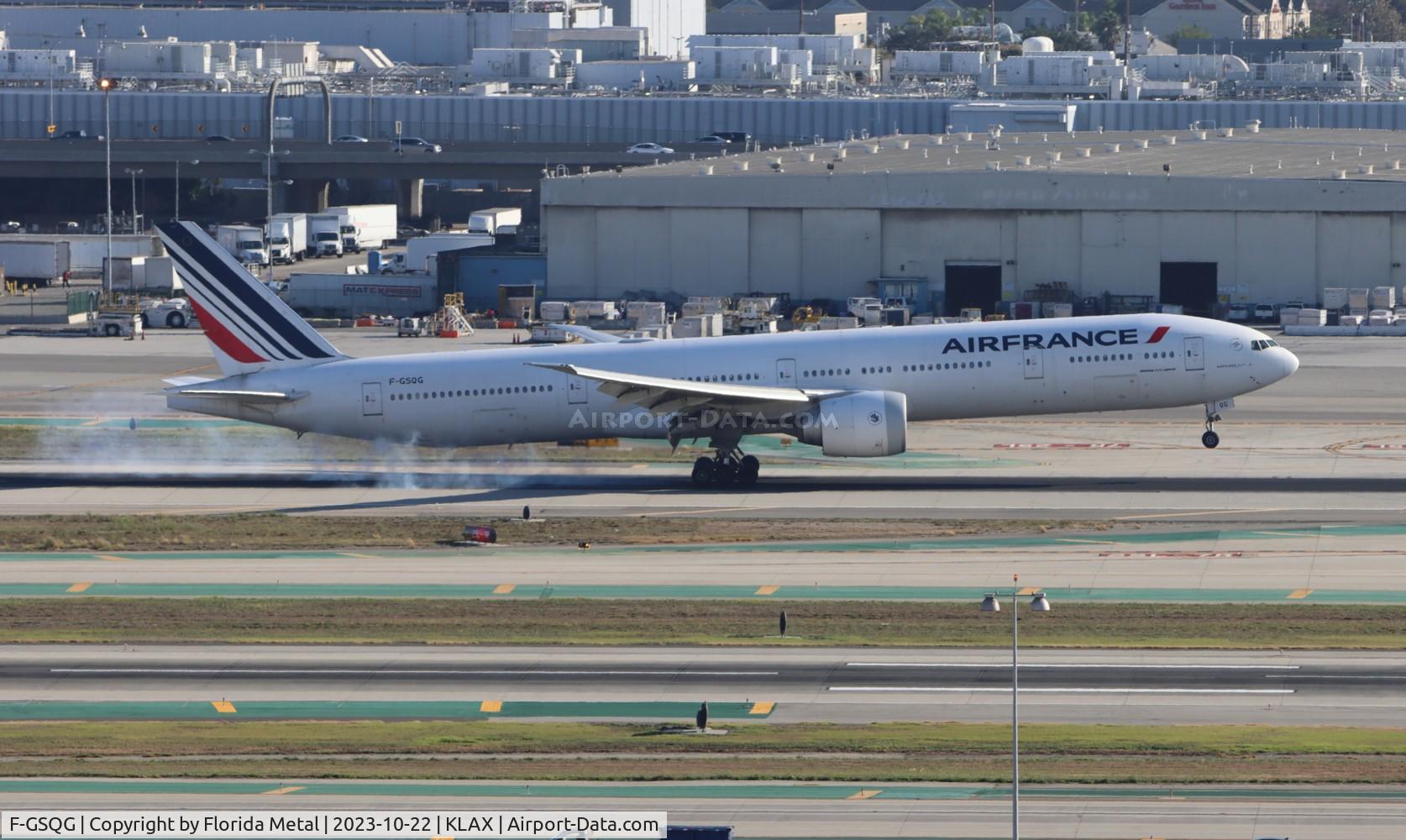 F-GSQG, 2004 Boeing 777-328/ER C/N 32850, AFR 773 zx CDG-LAX