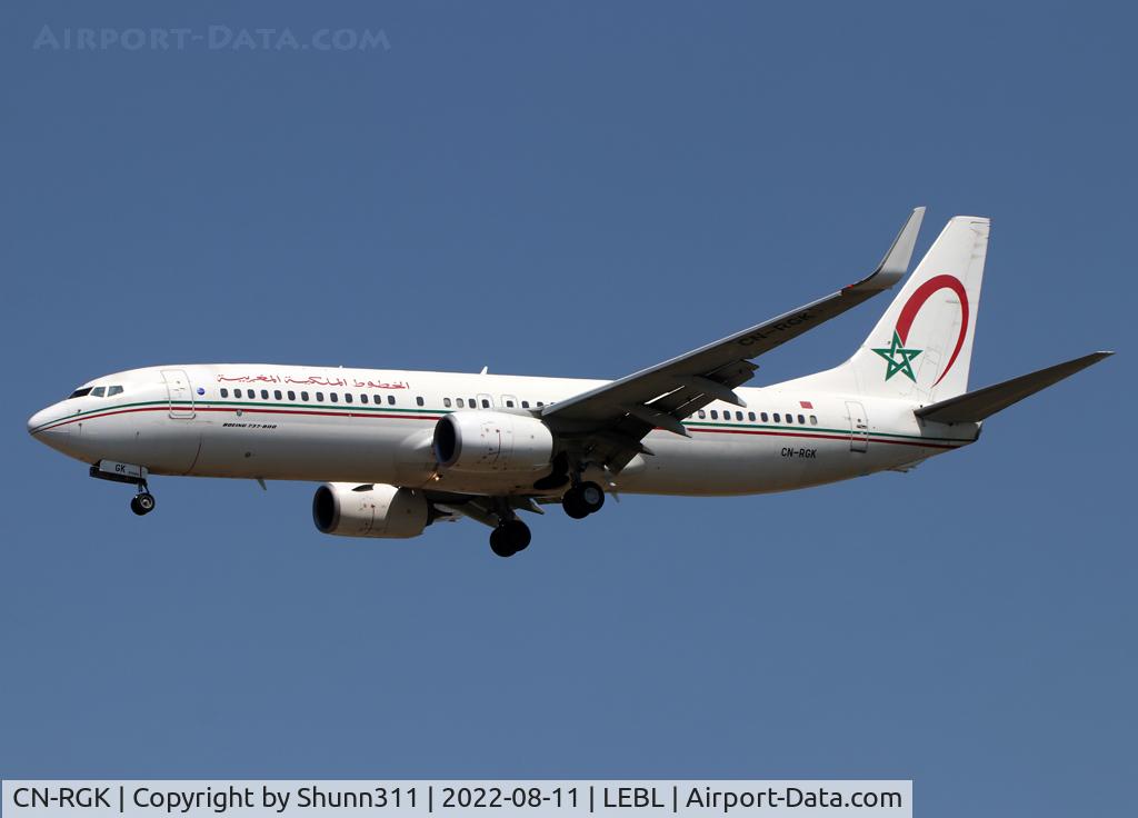 CN-RGK, 2012 Boeing 737-8B6 C/N 33073, Landing rwy 24R