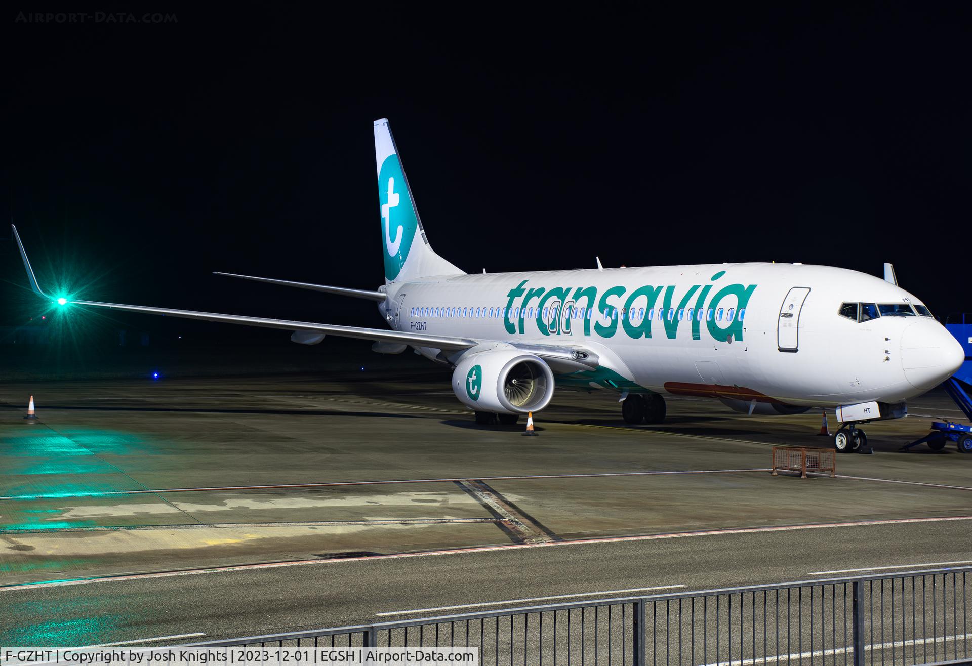 F-GZHT, 2015 Boeing 737-85R C/N 41332/5392, On Stand After Arrival.
