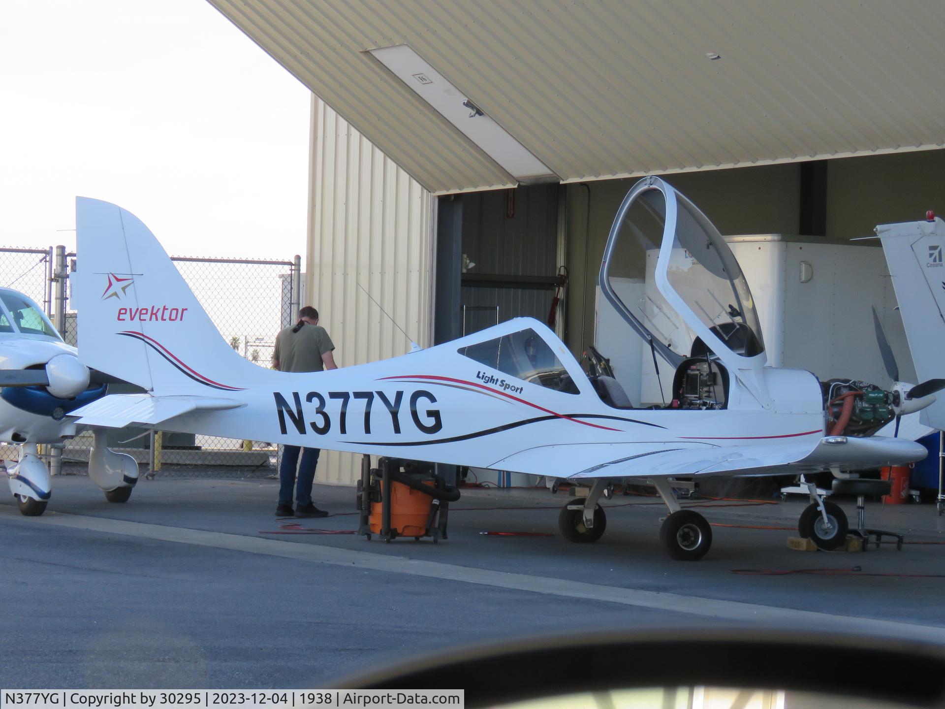 N377YG, 2017 Evektor-Aerotechnik Harmony LSA C/N 2017-2010, Being worked on
