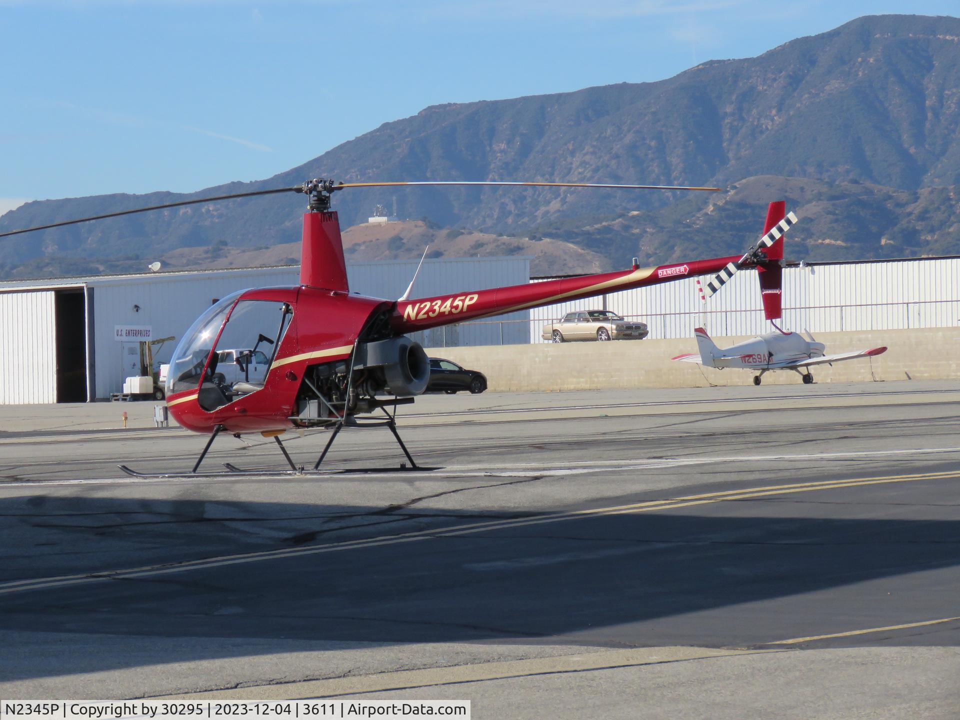 N2345P, 1991 Robinson R22 BETA C/N 1991, Parked