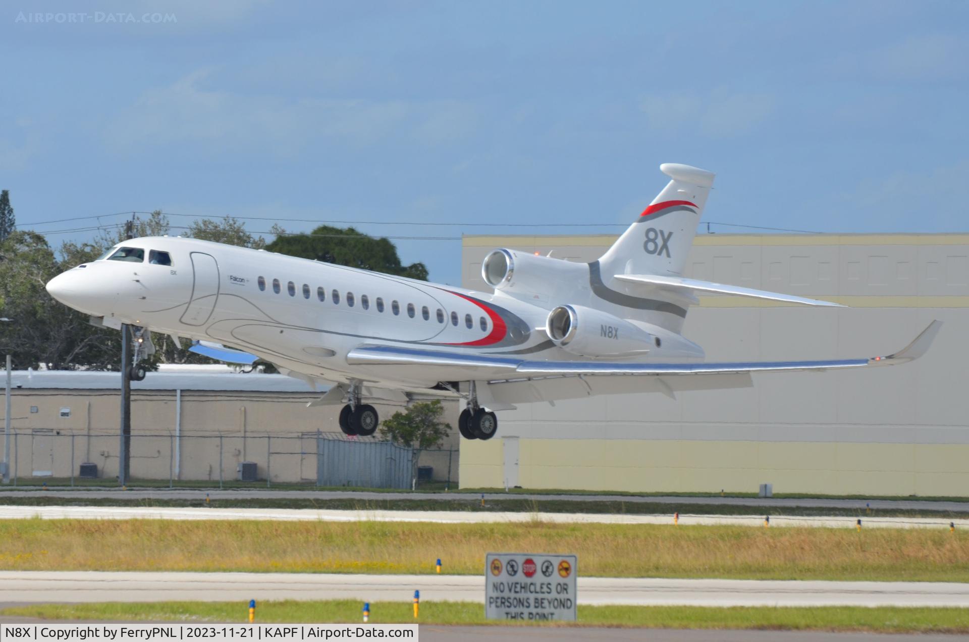 N8X, 2022 Dassault Falcon 8X C/N 498, The latest N8X, meaning cn 498 has the reg at this moment.