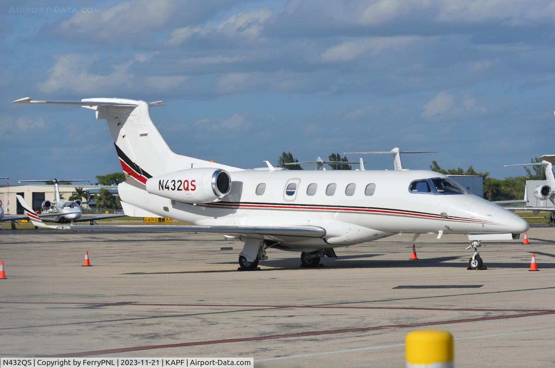 N432QS, 2019 Embraer EMB-505 Phenom 300 C/N 50500508, Netjets EMB505