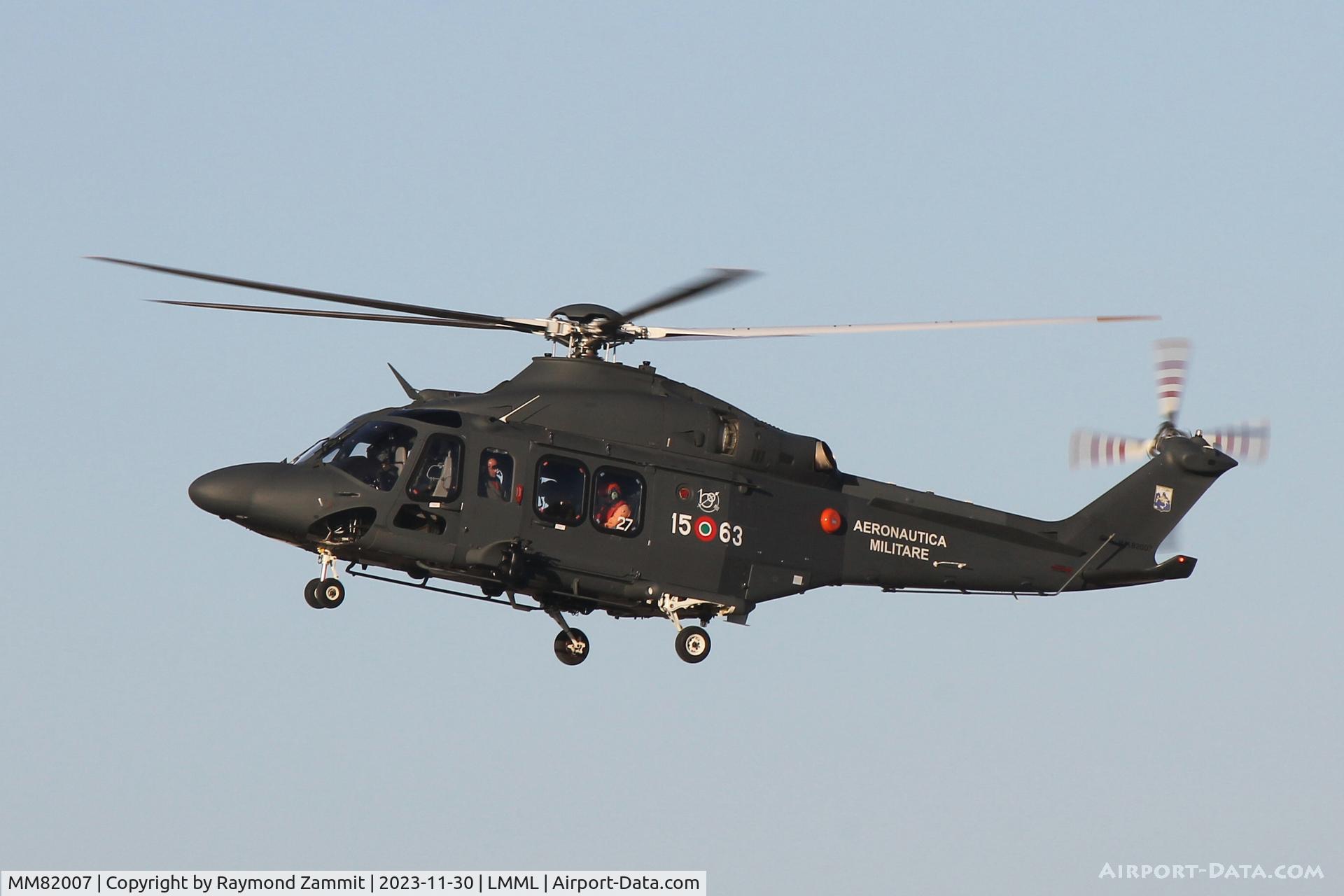 MM82007, AgustaWestland HH-139B C/N 31927, AgustaWestland HH-139B MM82007/15-63 Italian Air Force