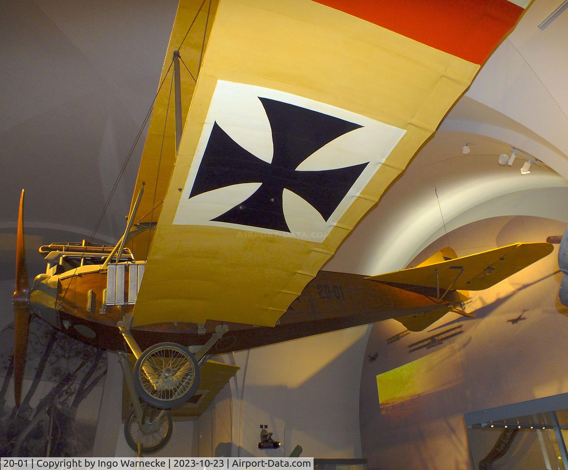 20-01, 1914 Albatros B II C/N 01, Albatros B II first prototype at the Heeresgeschichtliches Museum (HGM, Museum of Military History), Wien (Vienna)