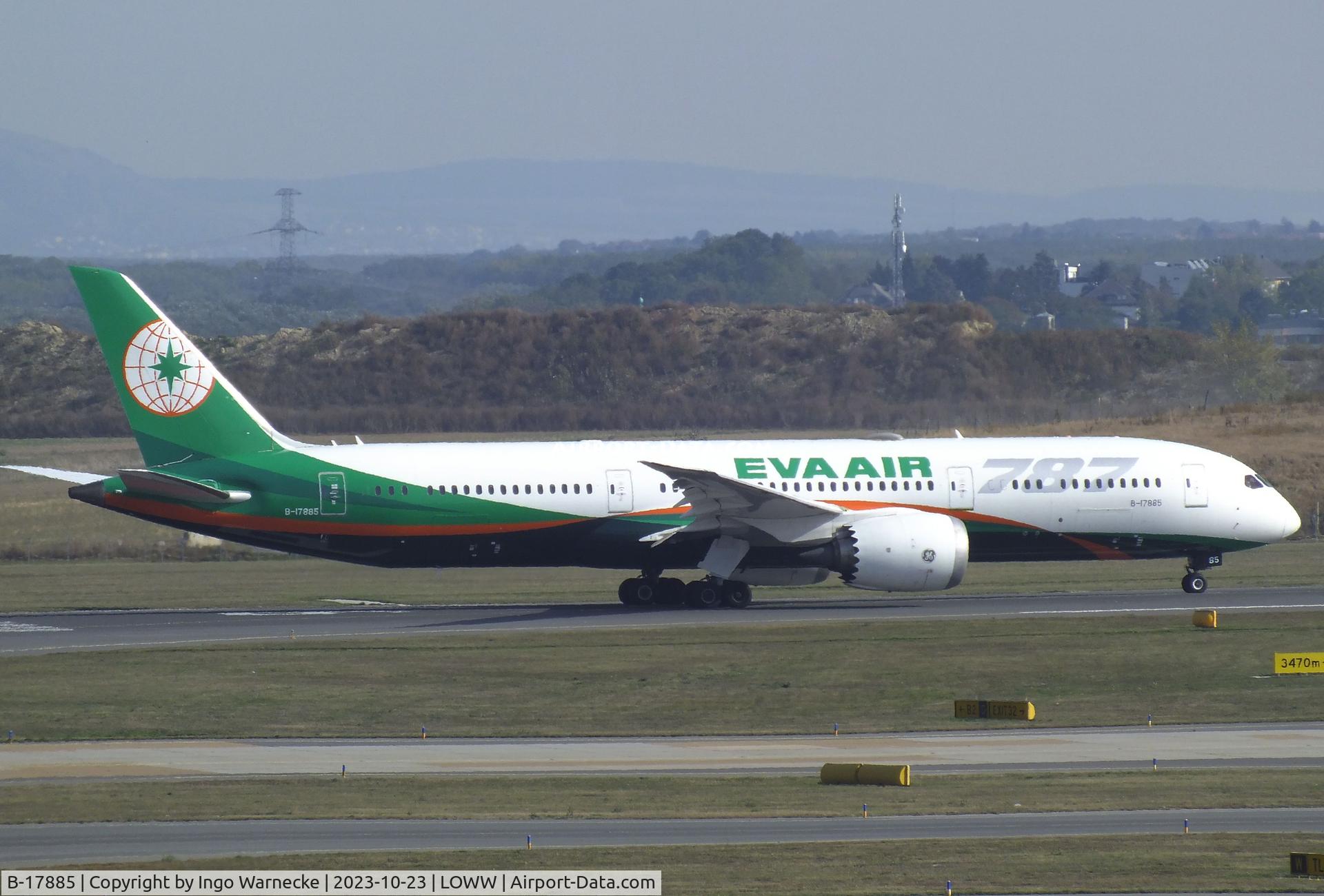 B-17885, 2019 Boeing 787-9 Dreamliner Dreamliner C/N 42118, Boeing 787-9 of EVA Air at Wien-Schwechat airport