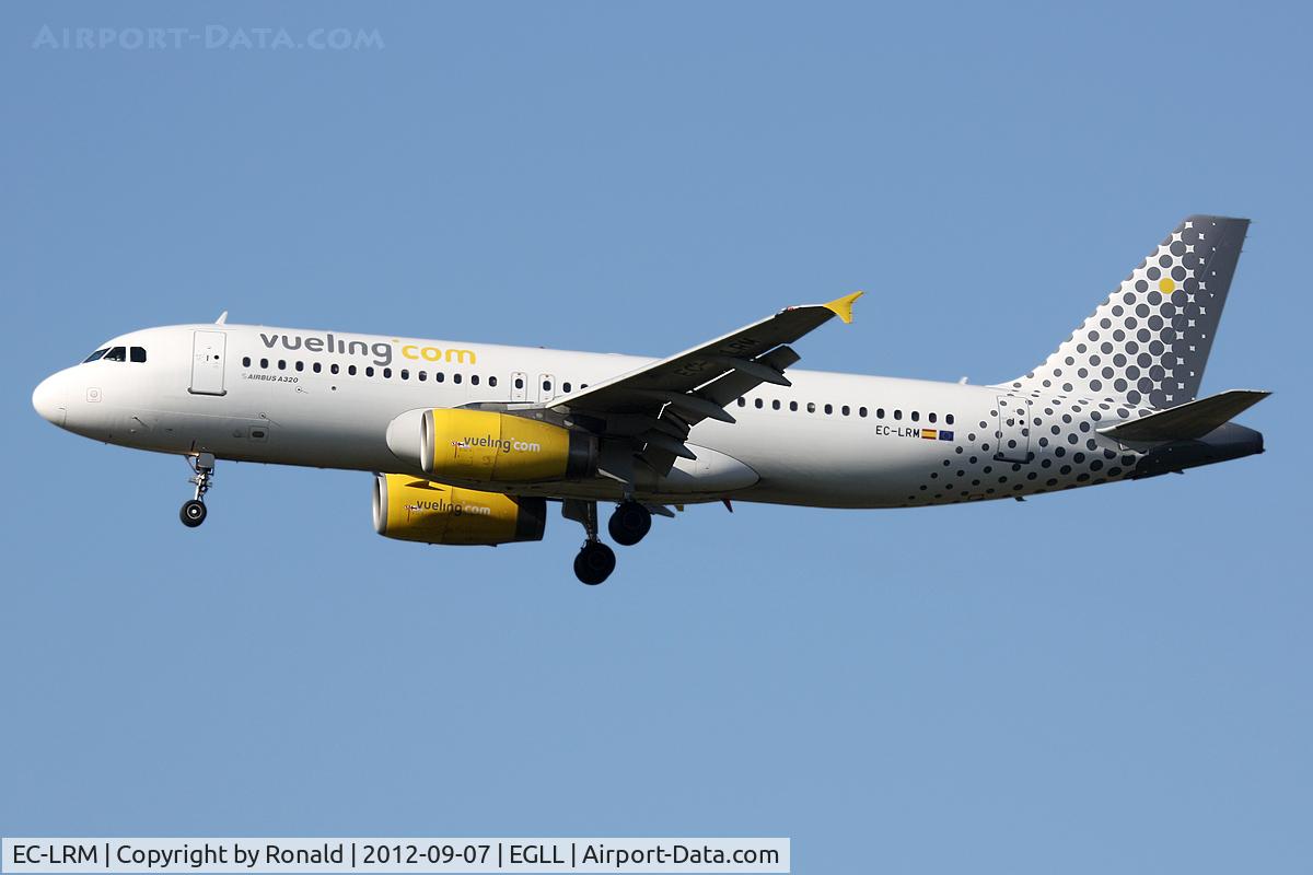 EC-LRM, 2000 Airbus A320-232 C/N 1349, at lhr