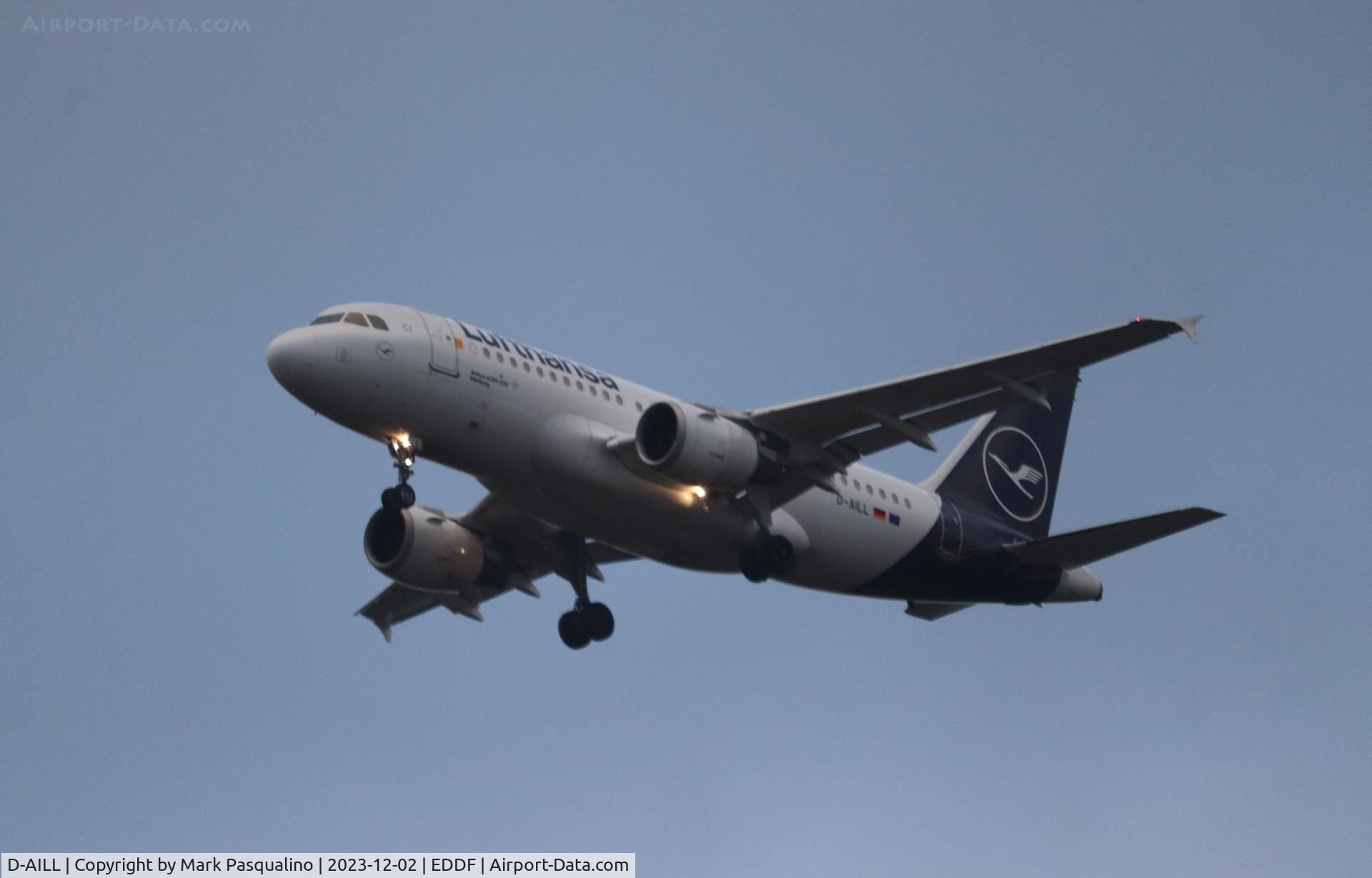 D-AILL, 1997 Airbus A319-114 C/N 689, Airbus A319-114