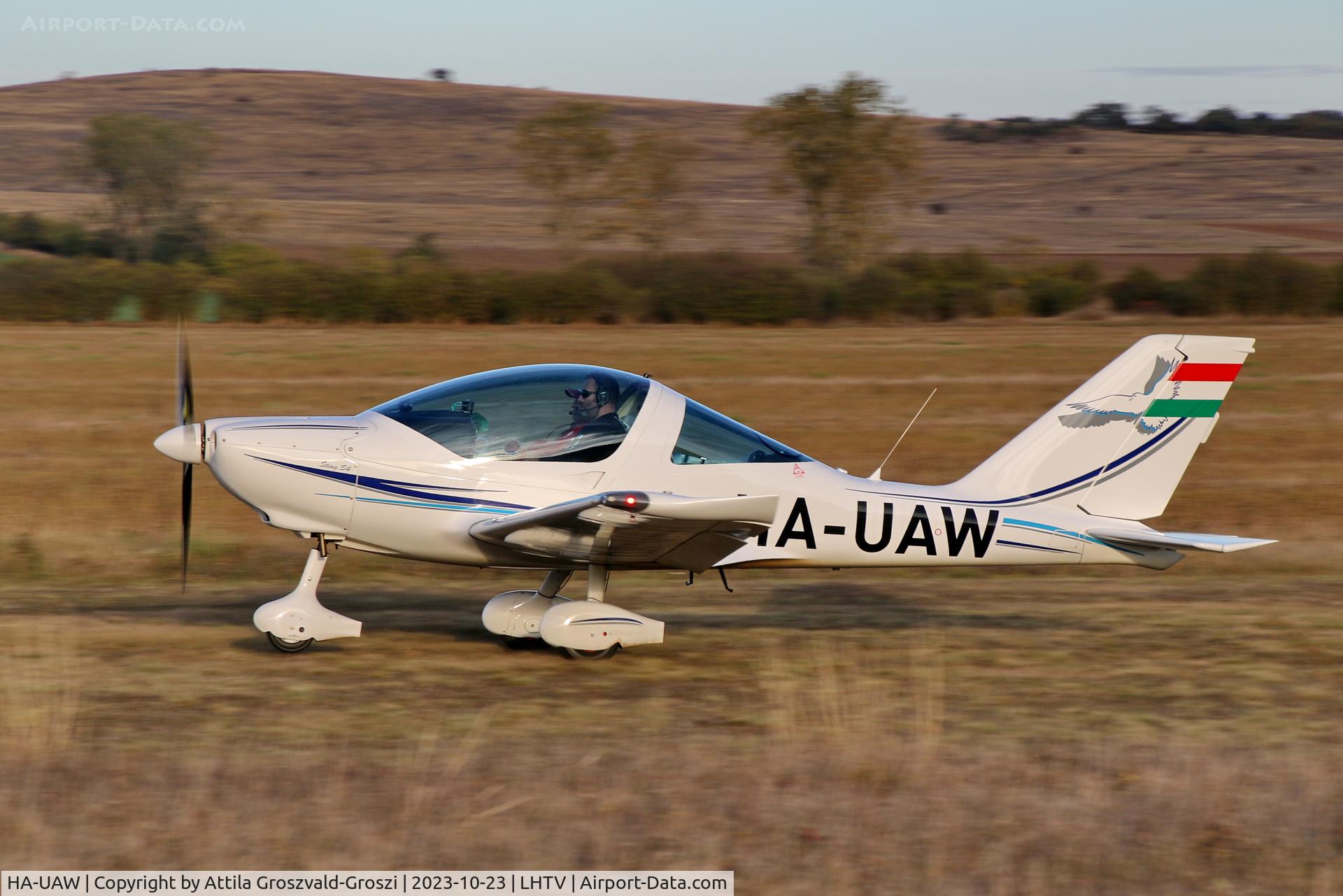 HA-UAW, TL Ultralight TL-2000 Sting Carbon S4 C/N 11ST366, LHTV - Tótvázsony-Kövesgyürpuszta Airport, Hungary