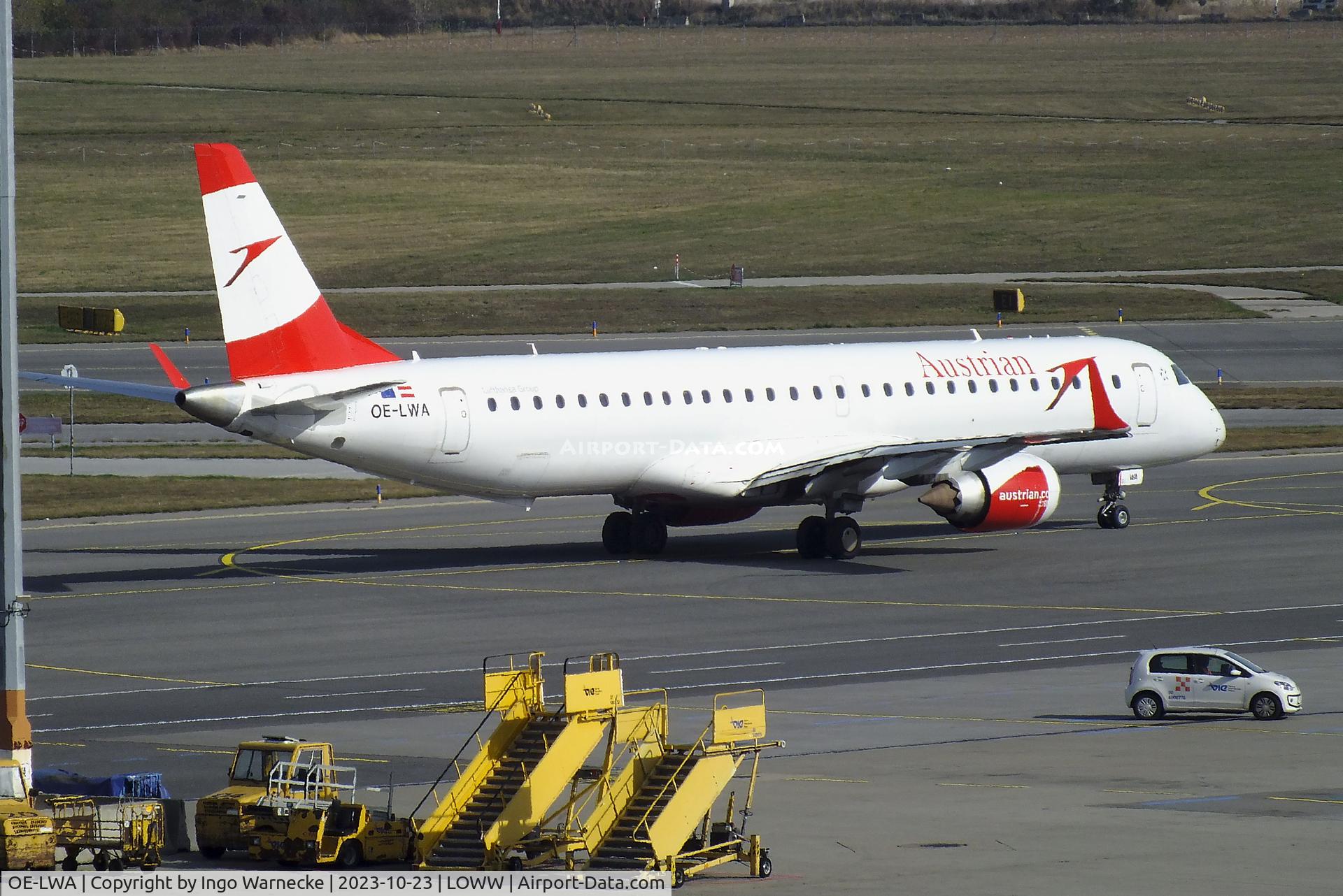 OE-LWA, 2009 Embraer 190LR (ERJ-190-200LR) C/N 19000314, EMBRAER 195LR (ERJ-190-200LR) of Austrian Airlines at Wien-Schwechat airport
