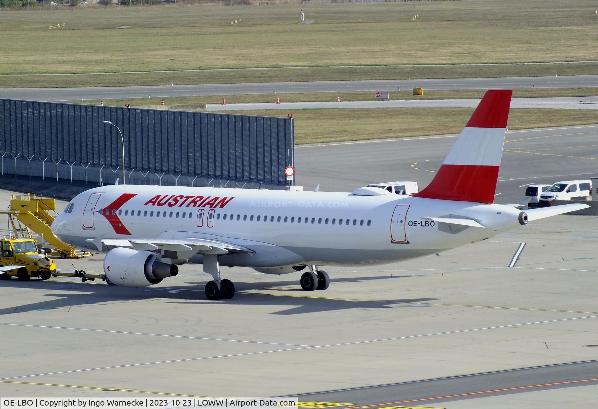 OE-LBO, 1998 Airbus A320-214 C/N 776, Airbus A320-214 of Austrian Airlines at Wien-Schwechat airport