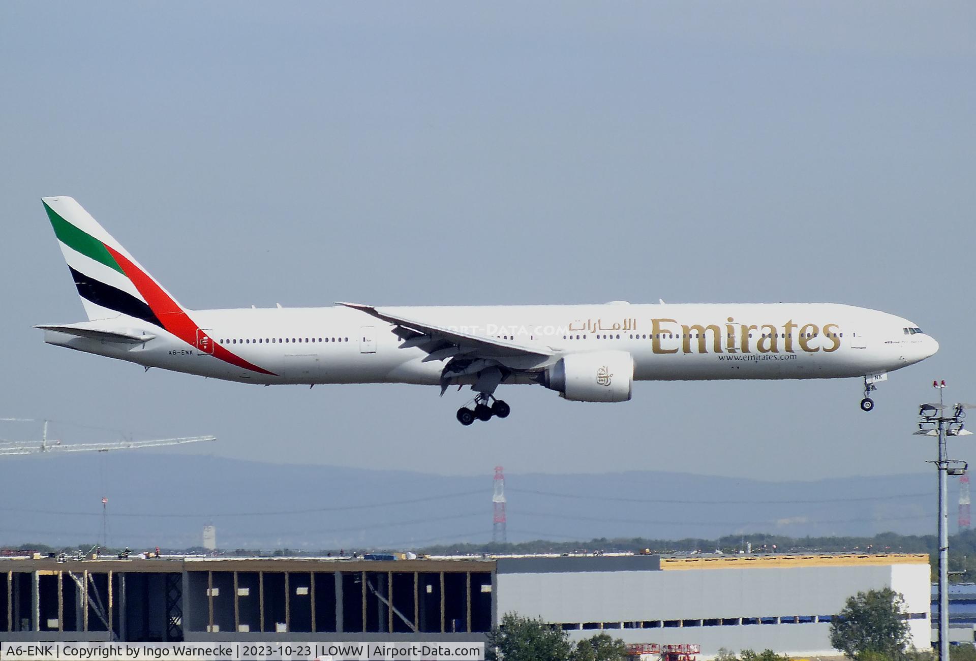 A6-ENK, 2013 Boeing 777-31H/ER C/N 38991, Boeing 777-31H/ER of Emirates at Wien-Schwechat airport