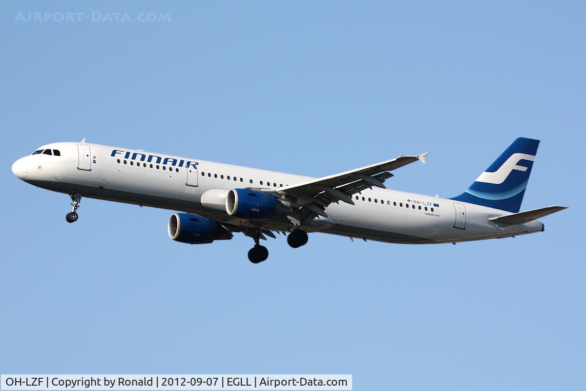 OH-LZF, 2004 Airbus A321-211 C/N 2208, st lhr