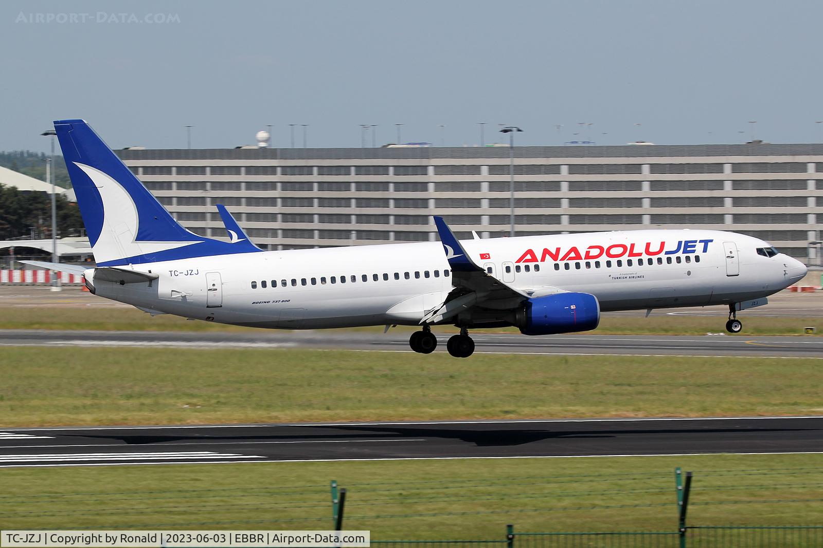 TC-JZJ, 2011 Boeing 737-8AS C/N 34995, at bru