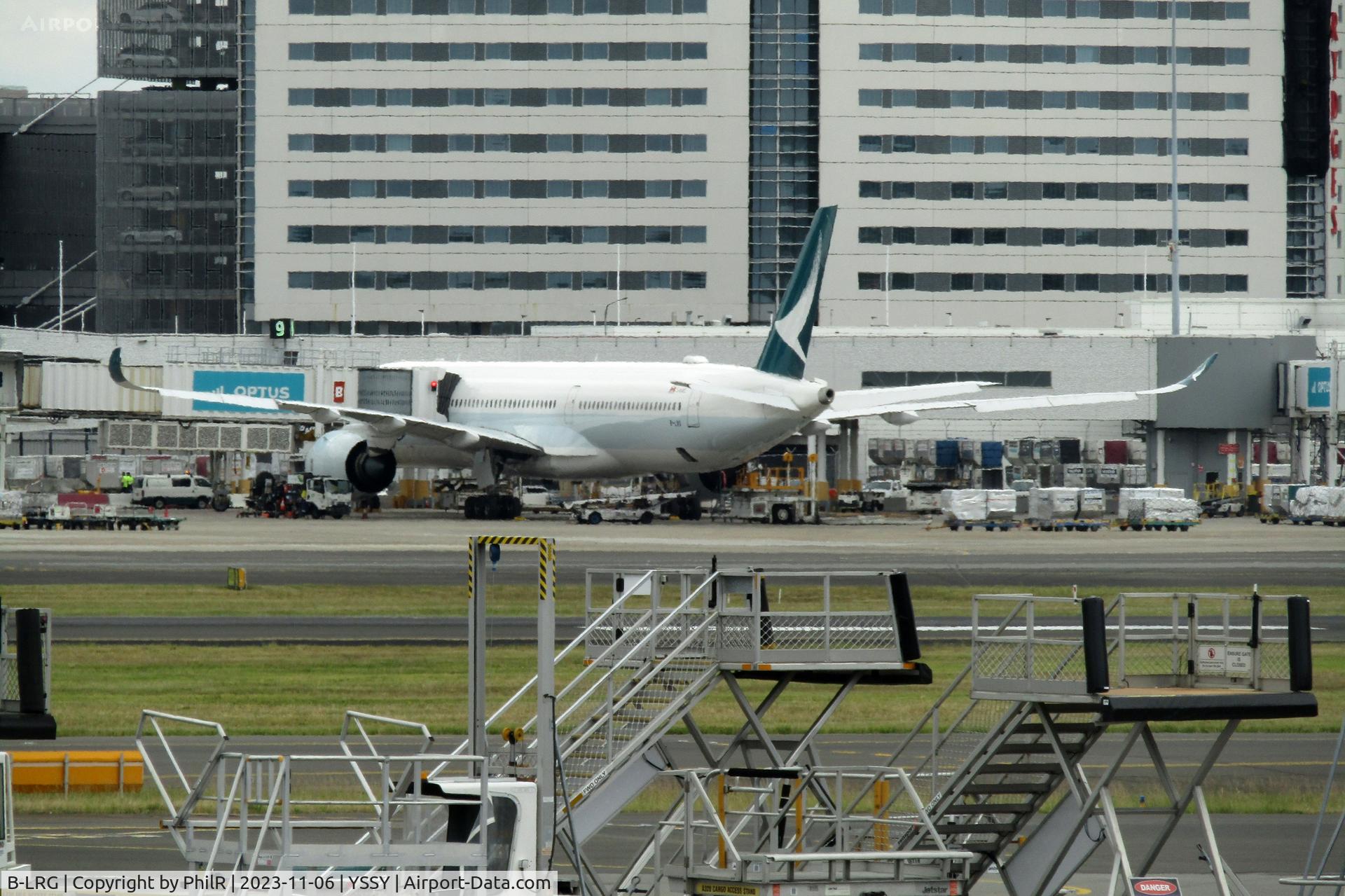 B-LRG, 2016 Airbus A350-941 C/N 053, B-LRG 2016 Airbus A350-900 Cathay Pacific Sydney