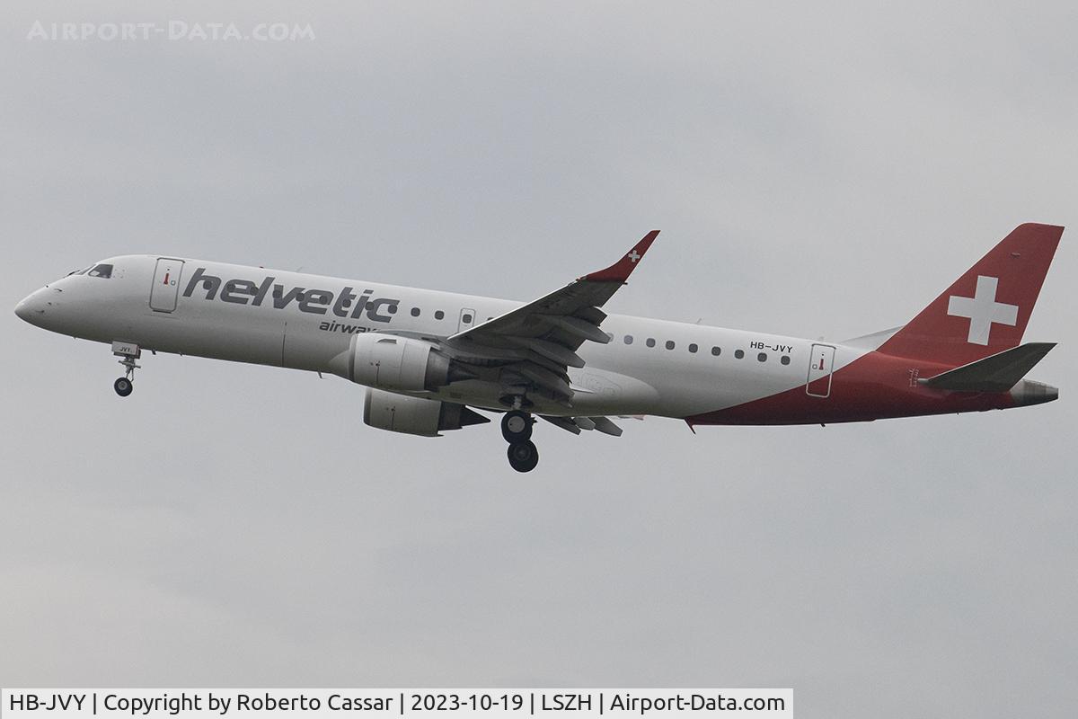 HB-JVY, 2013 Embraer 190STD (ERJ-190-100STD) C/N 19000603, Zurich Kloten