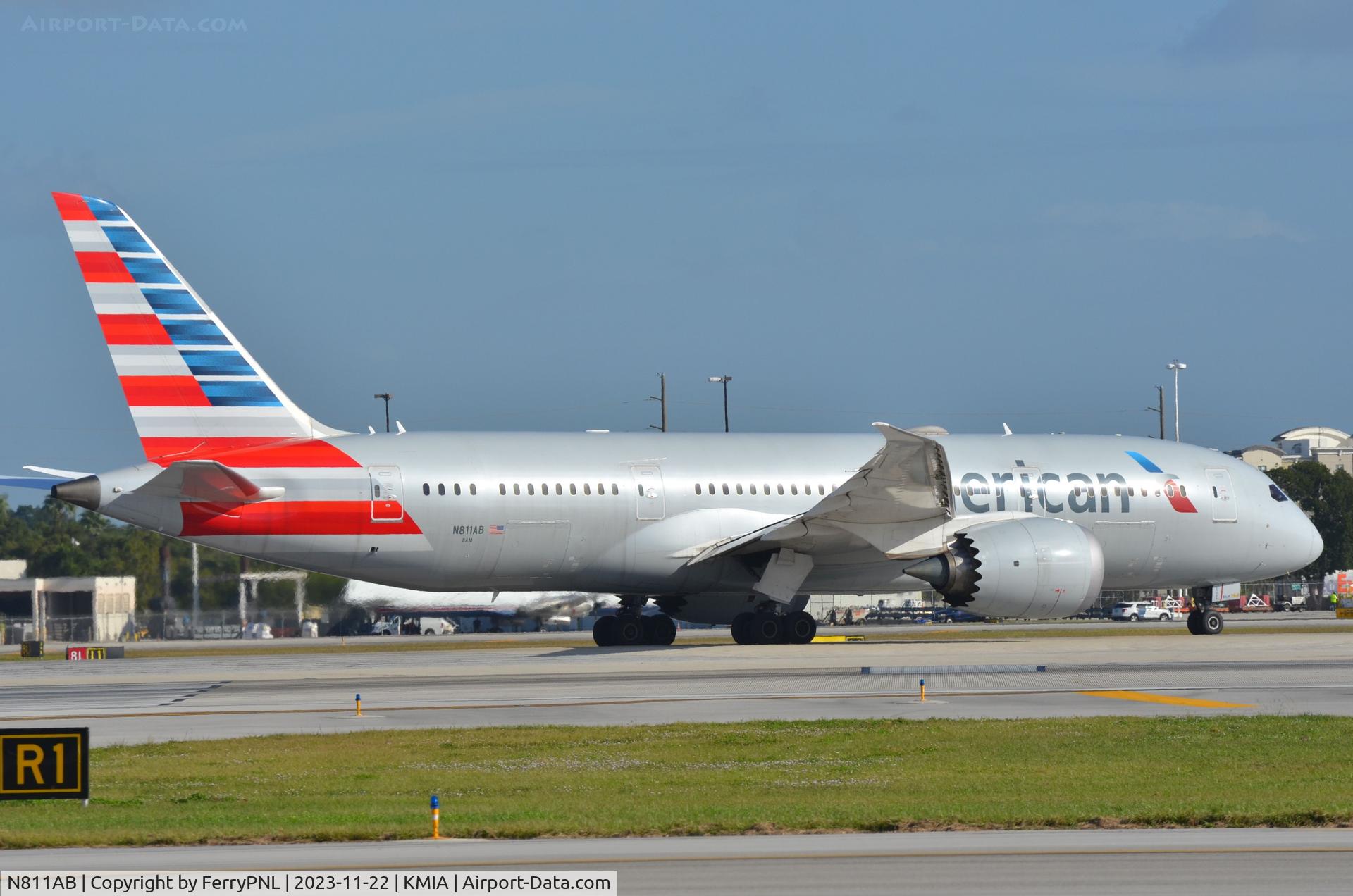 N811AB, 2015 Boeing 787-8 Dreamliner C/N 40629, Departure for AA B788