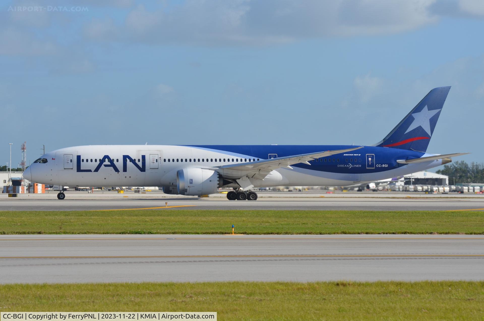 CC-BGI, 2016 Boeing 787-9 Dreamliner Dreamliner C/N 38764, Latam B789 still operated in former LAN livery