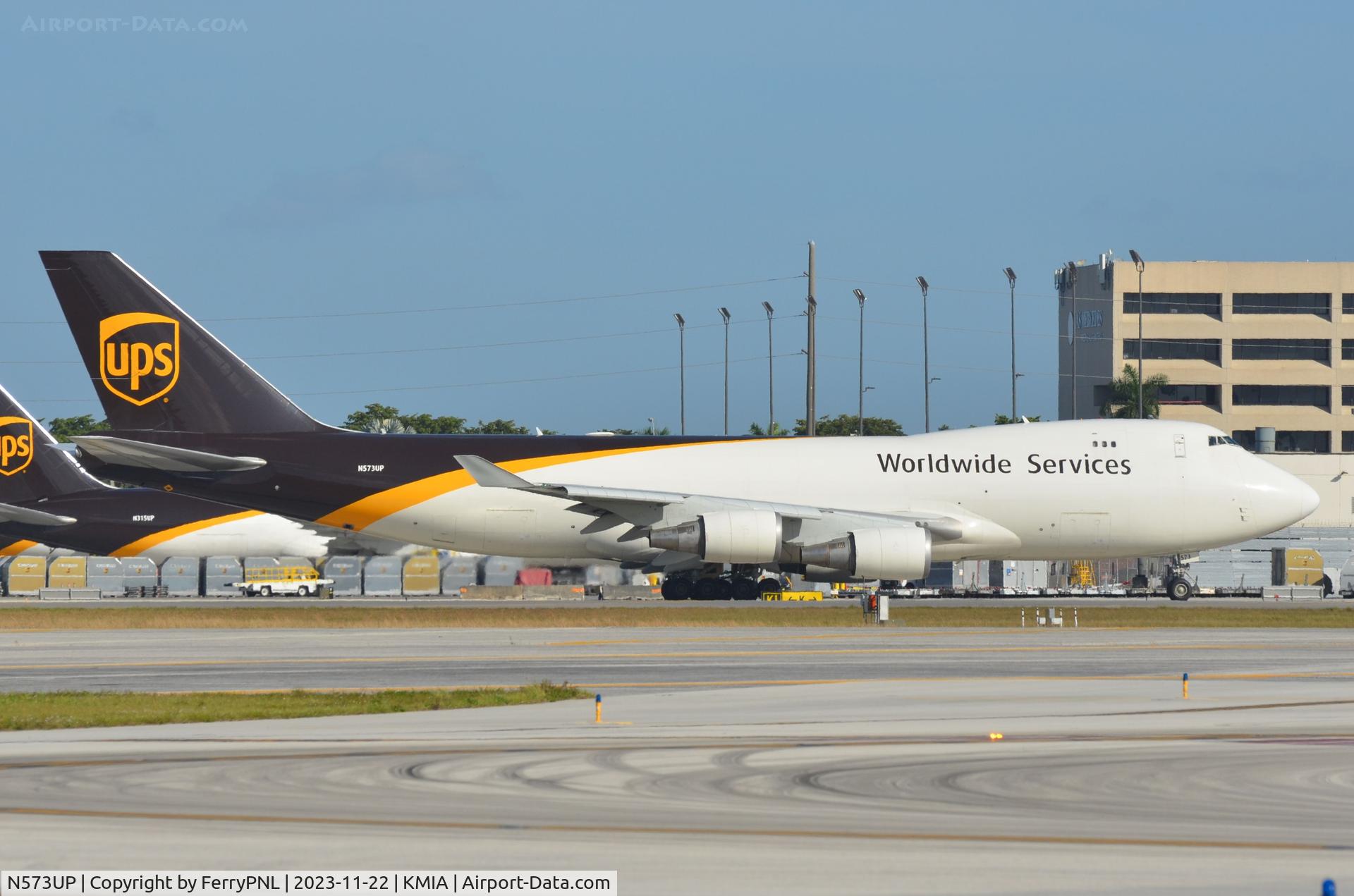 N573UP, 2008 Boeing 747-44AF C/N 35662, UPS B744F ready to depart