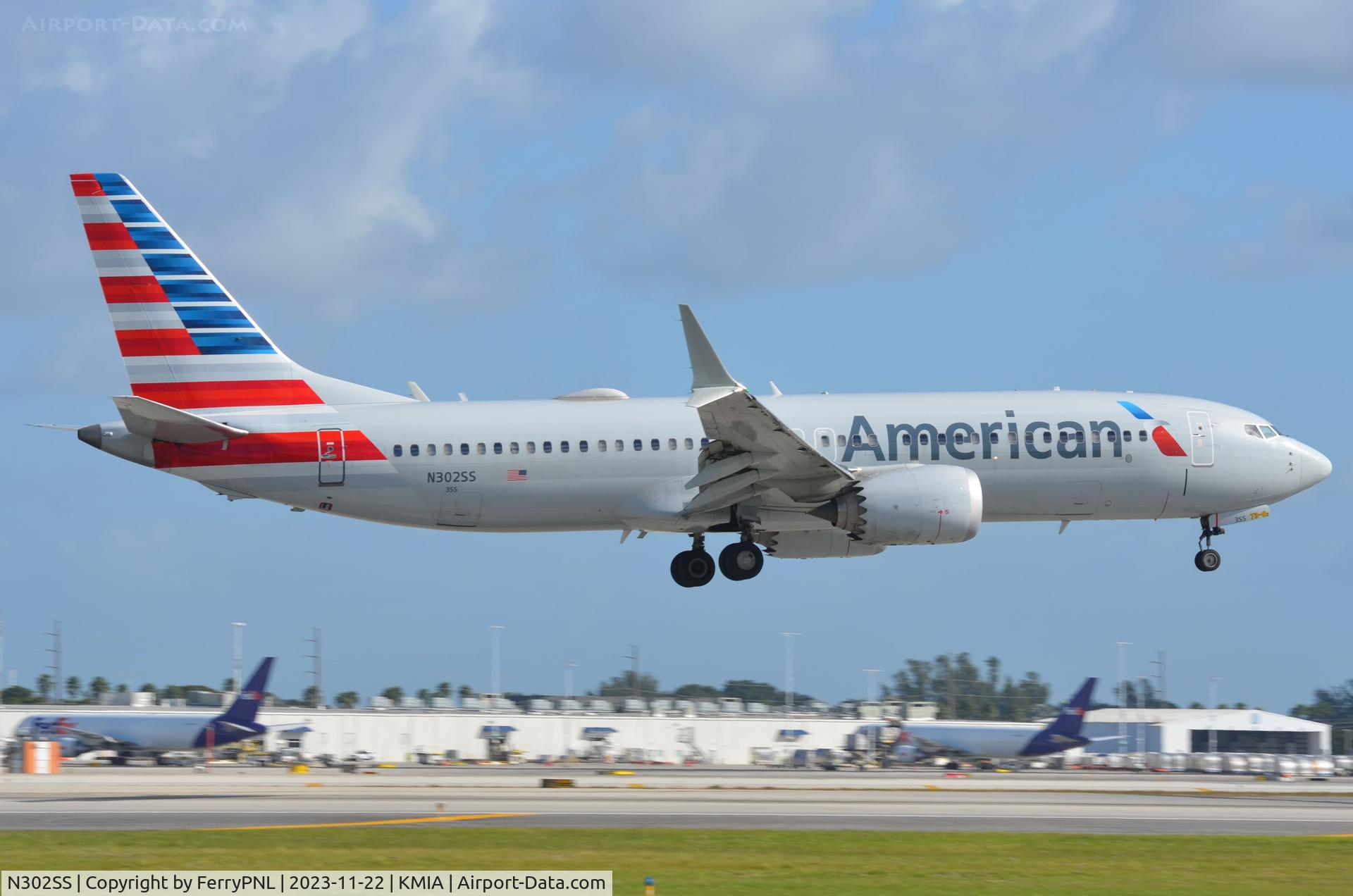 N302SS, 2020 Boeing 737-8 MAX C/N 44483, American B738M over the runway